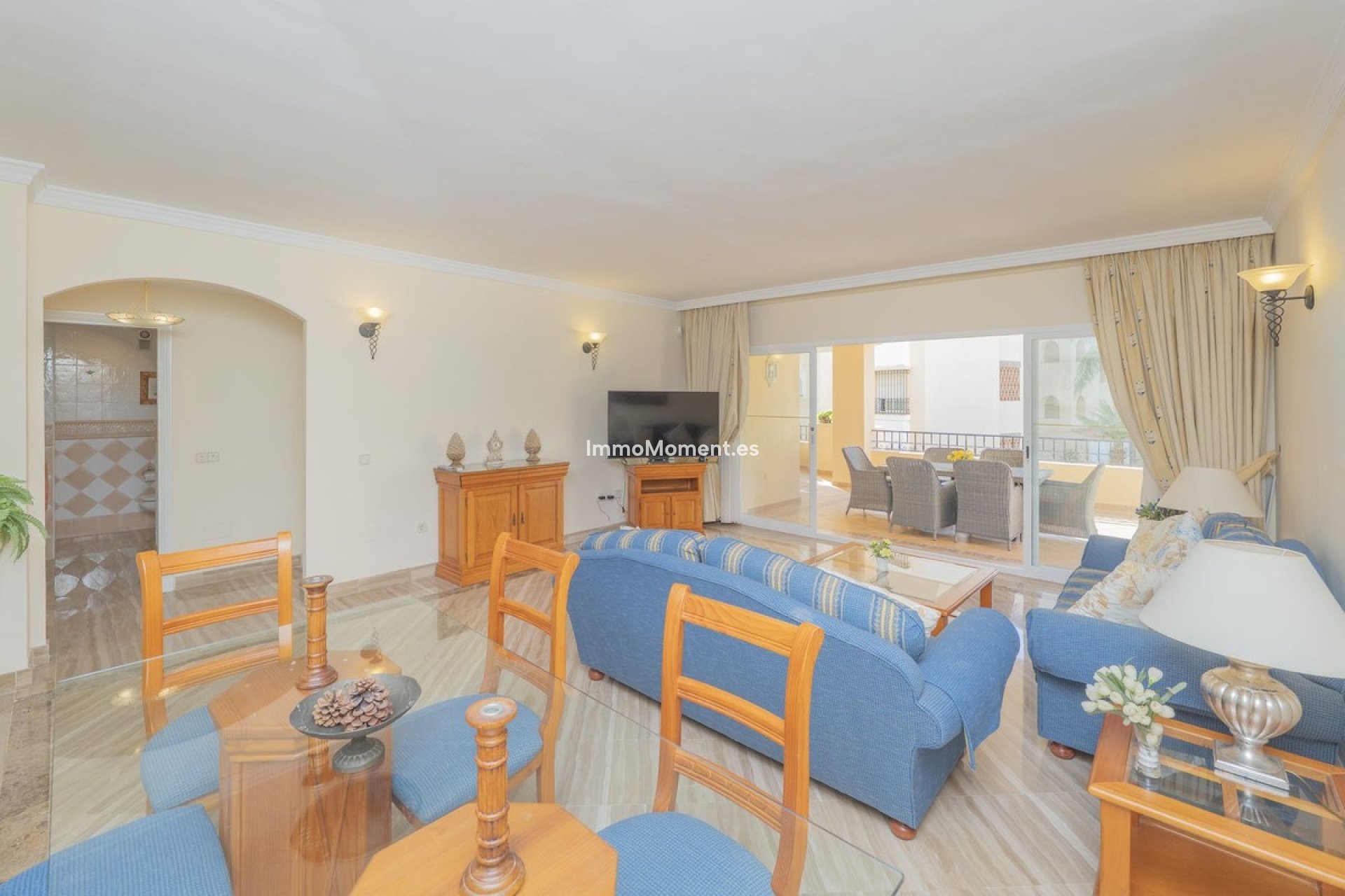 Resale - Apartment - Marbella - Elviria