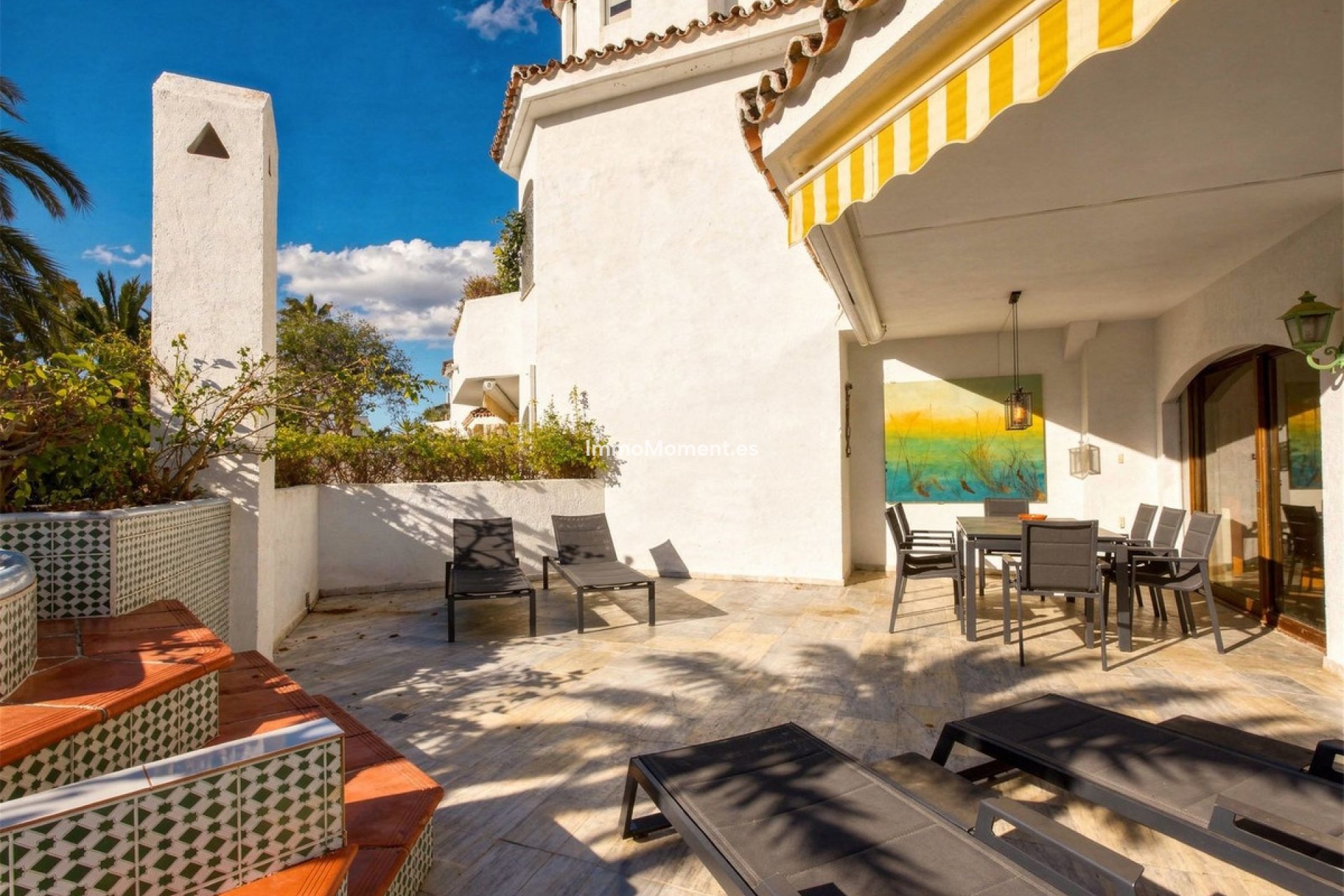 Resale - Apartment - Marbella - Elviria