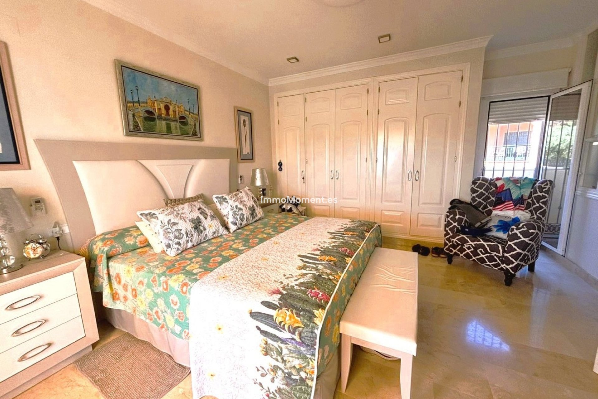 Resale - Apartment - Marbella - Elviria