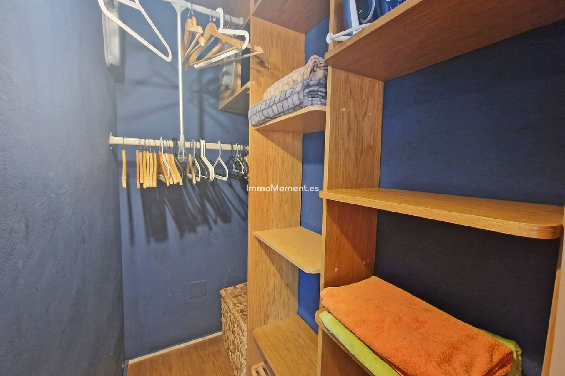 Resale - Apartment - Marbella - Elviria