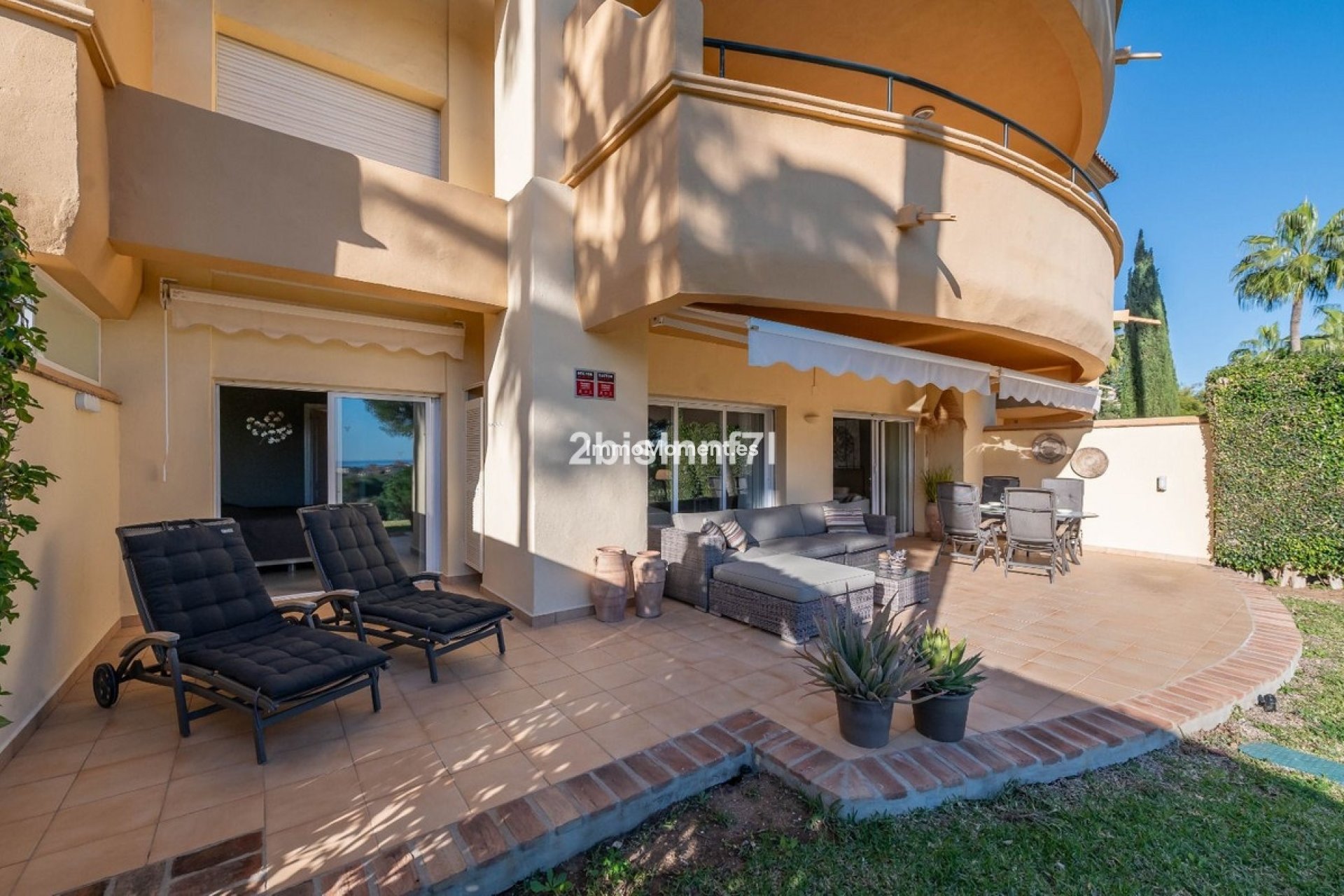 Resale - Apartment - Marbella - Elviria