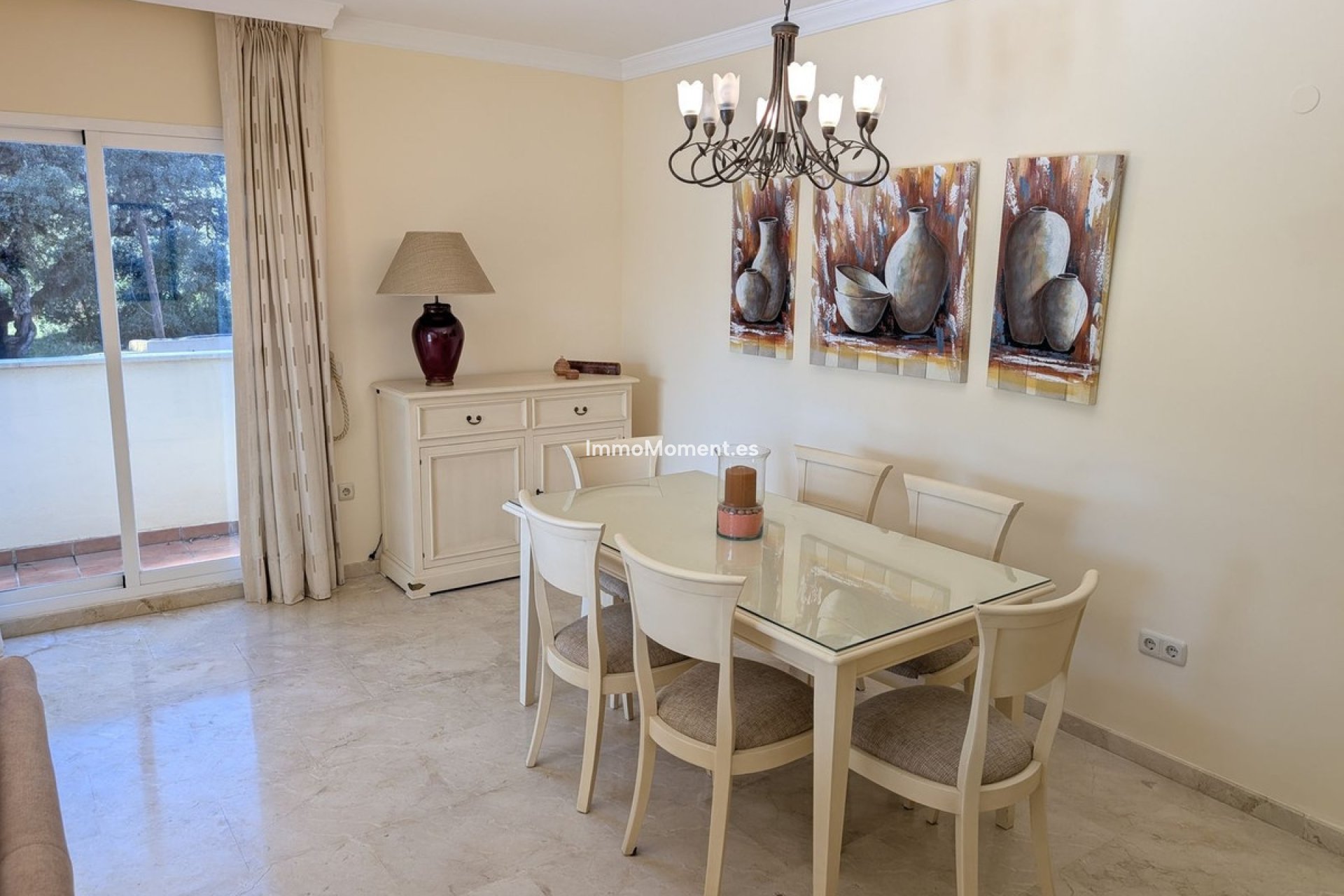 Resale - Apartment - Marbella - Elviria
