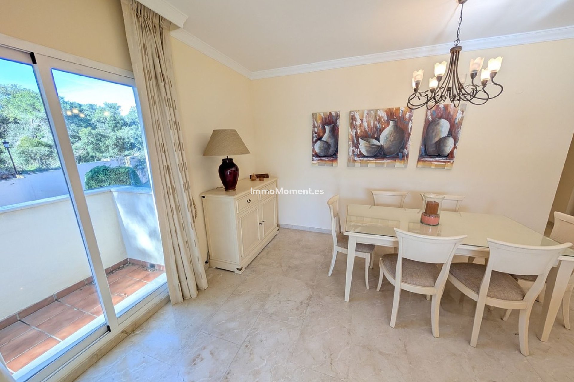 Resale - Apartment - Marbella - Elviria
