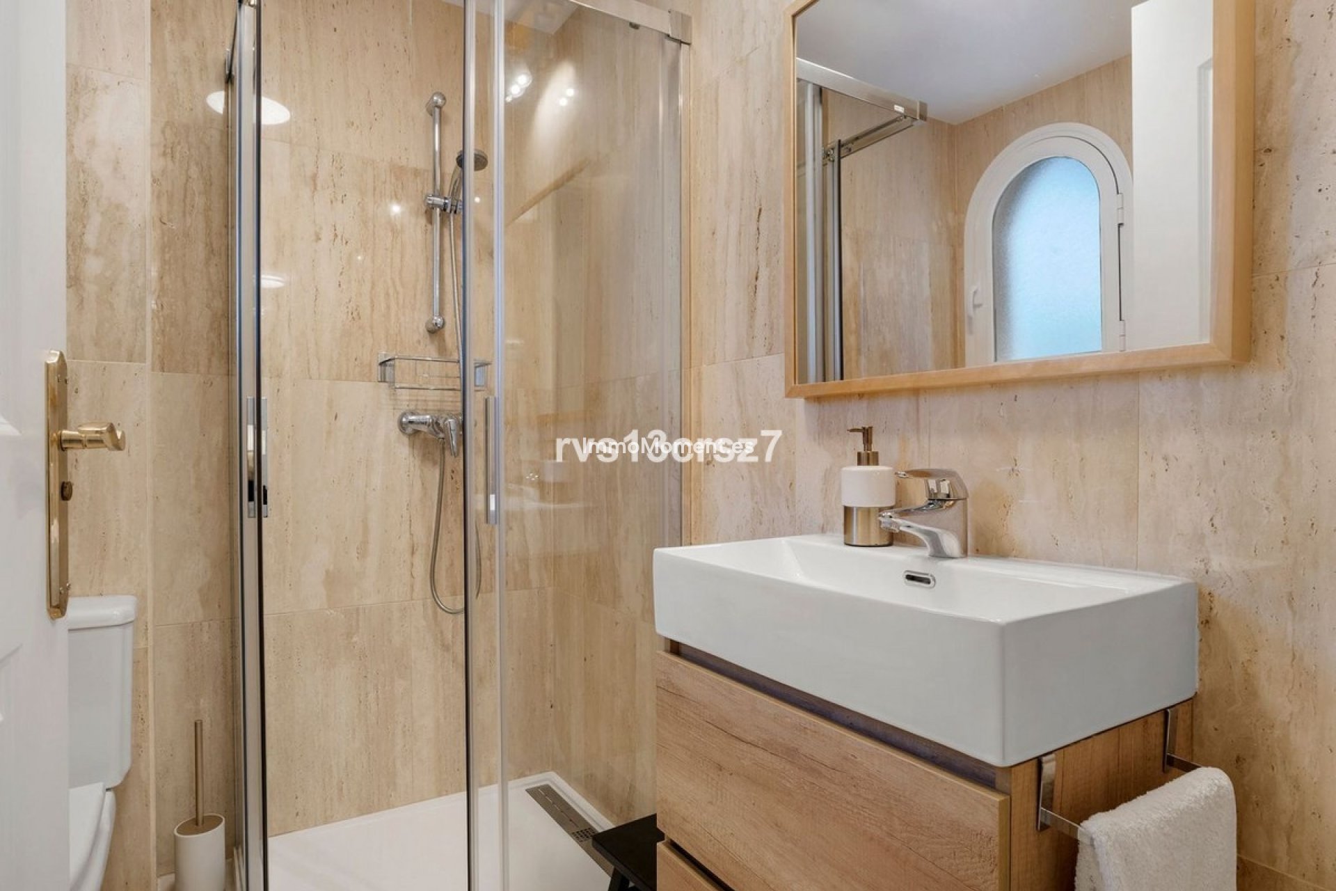 Resale - Apartment - Marbella - Elviria