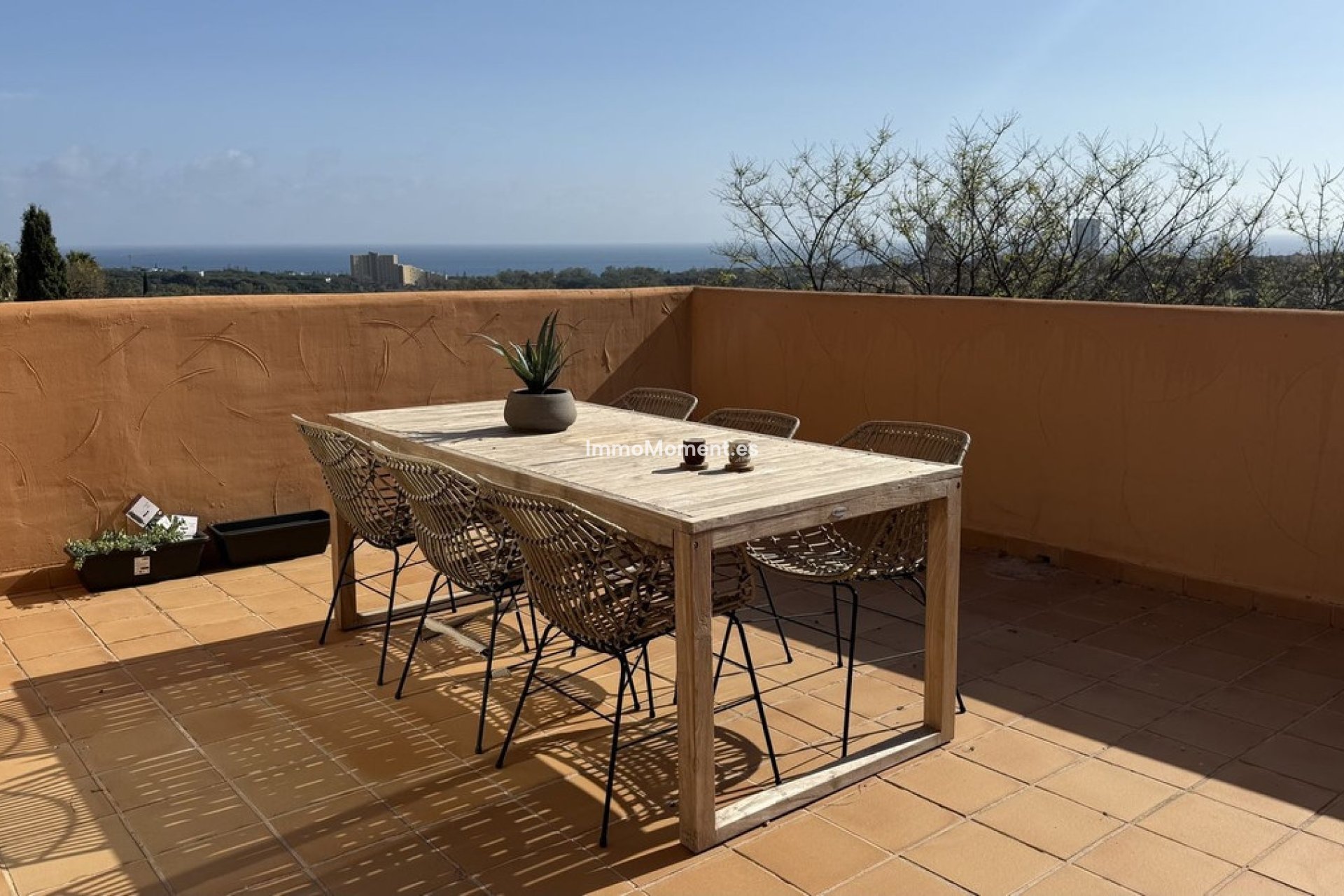 Resale - Apartment - Marbella - Elviria