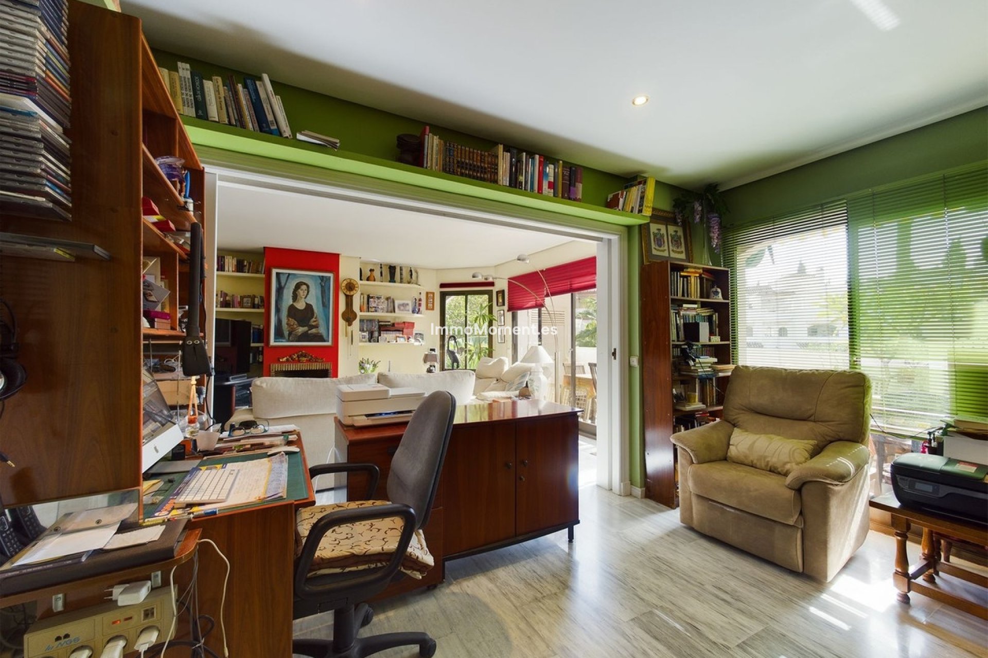 Resale - Apartment - Marbella - Elviria