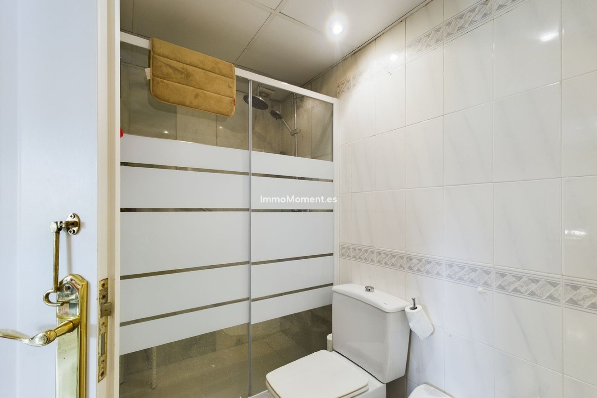 Resale - Apartment - Marbella - Elviria