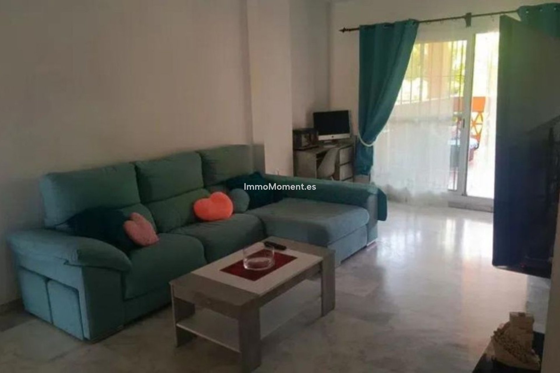 Resale - Apartment - Marbella - Elviria