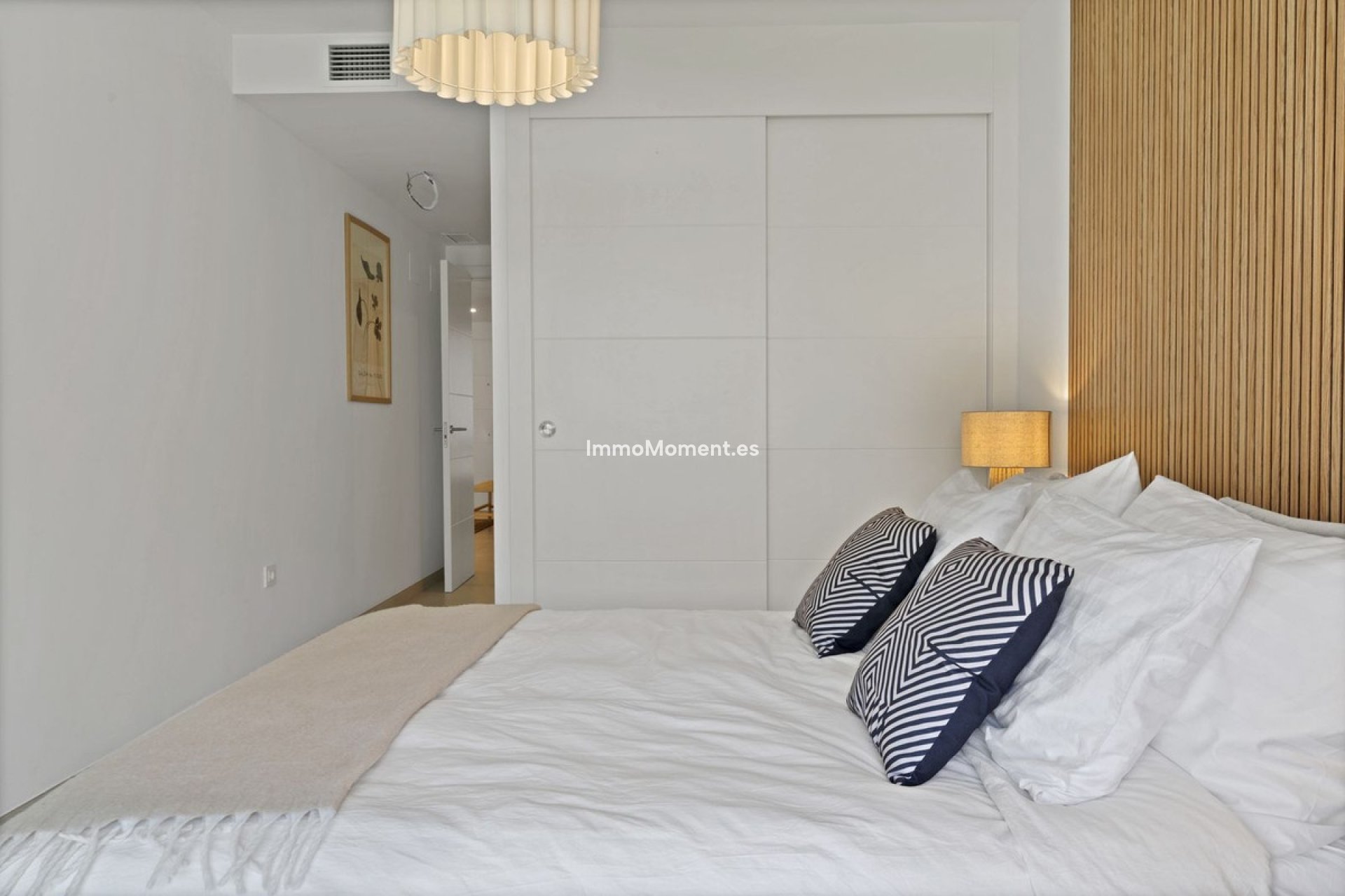 Resale - Apartment - Marbella - Elviria