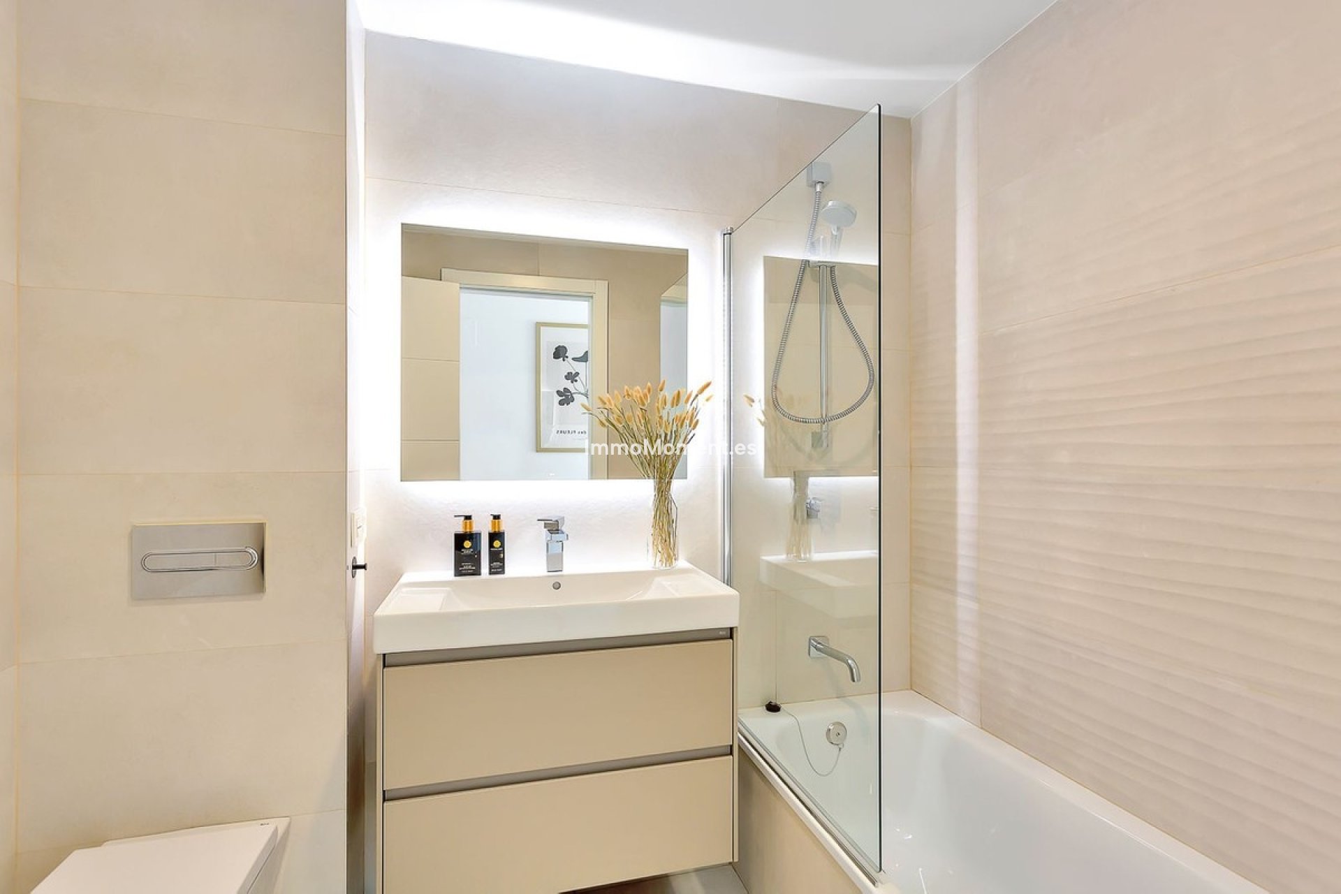 Resale - Apartment - Marbella - Elviria