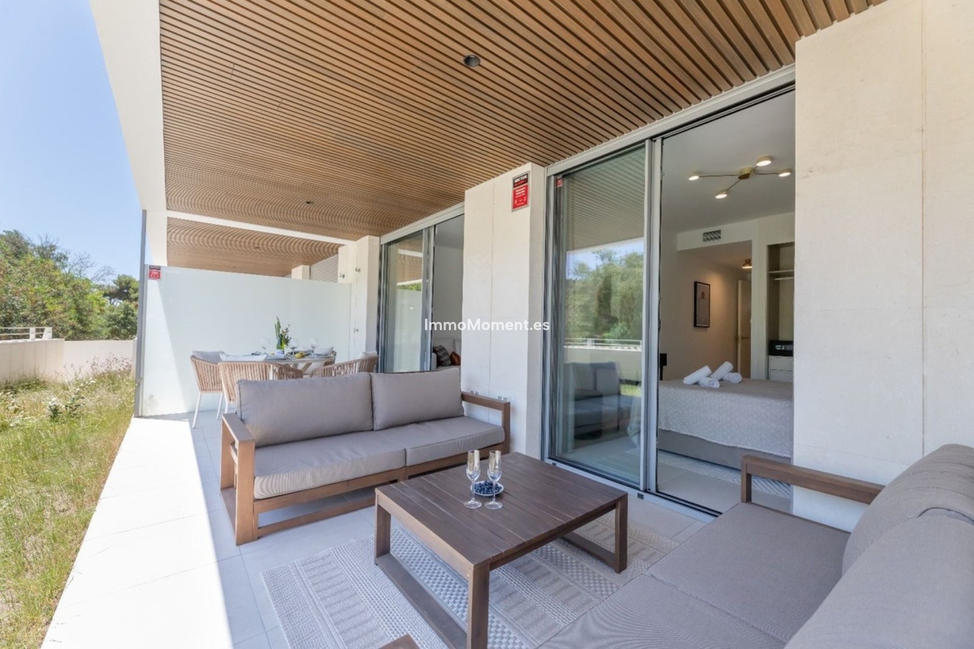 Resale - Apartment - Marbella - Elviria