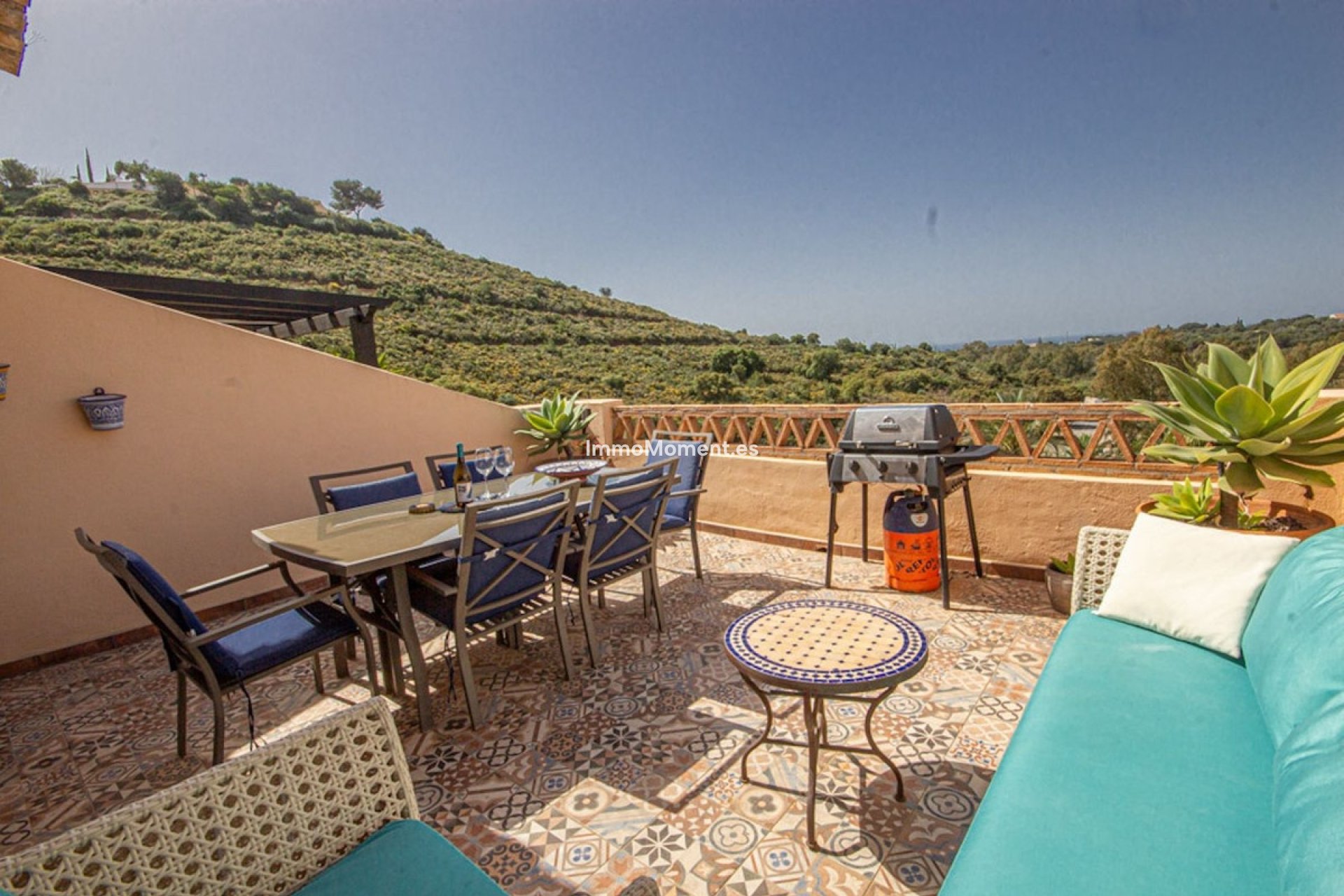 Resale - Apartment - Marbella - Elviria