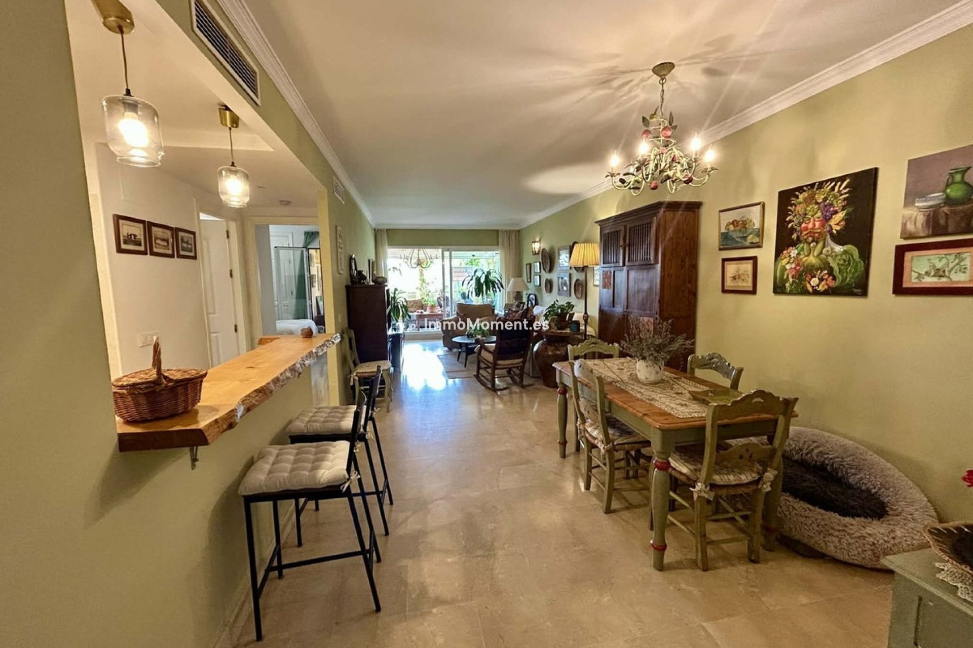 Resale - Apartment - Marbella - Elviria