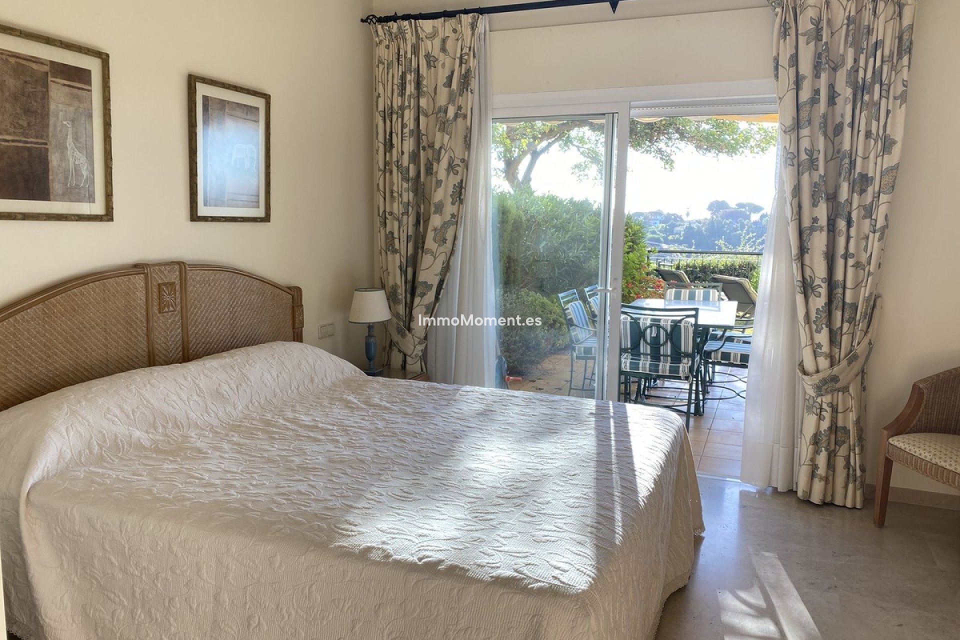 Resale - Apartment - Marbella - Elviria
