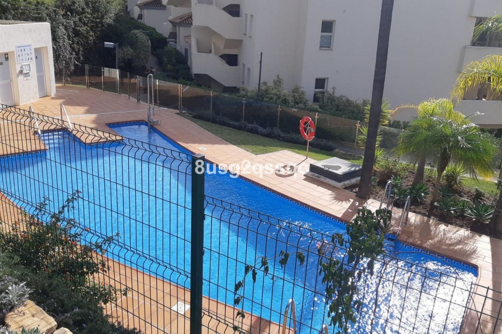 Resale - Apartment - Marbella - Elviria