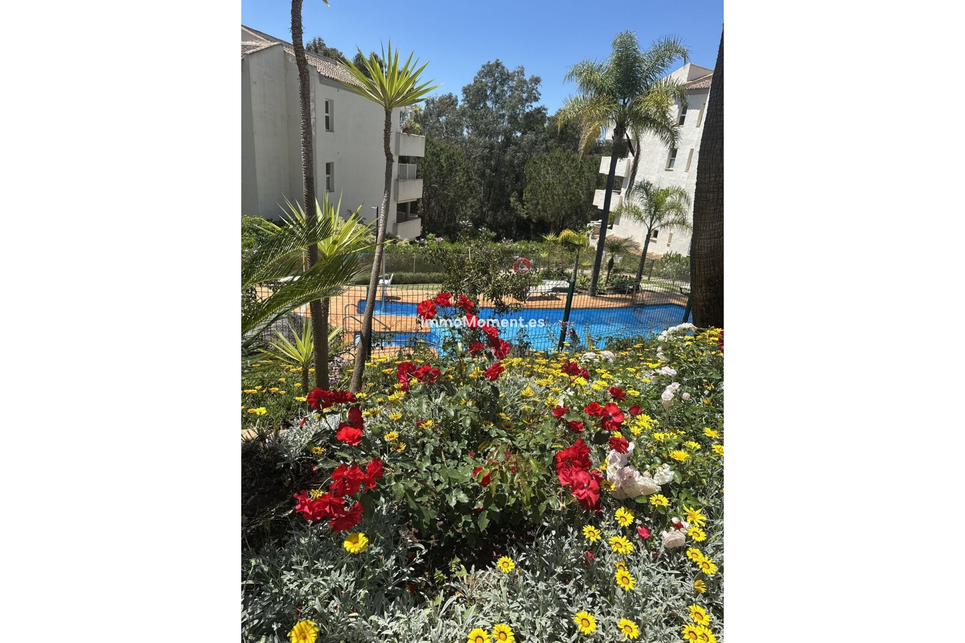 Resale - Apartment - Marbella - Elviria