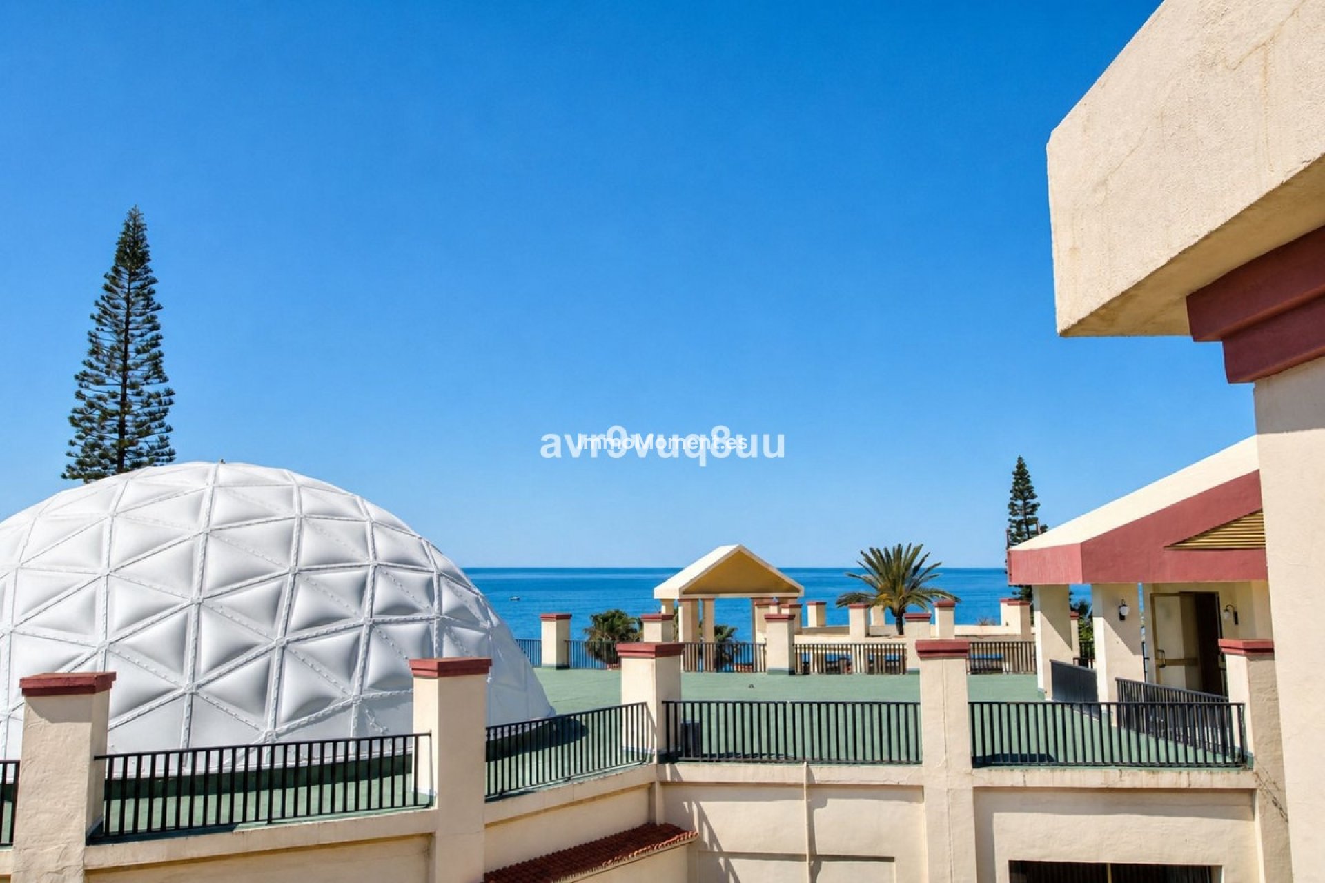 Resale - Apartment - Marbella - Elviria