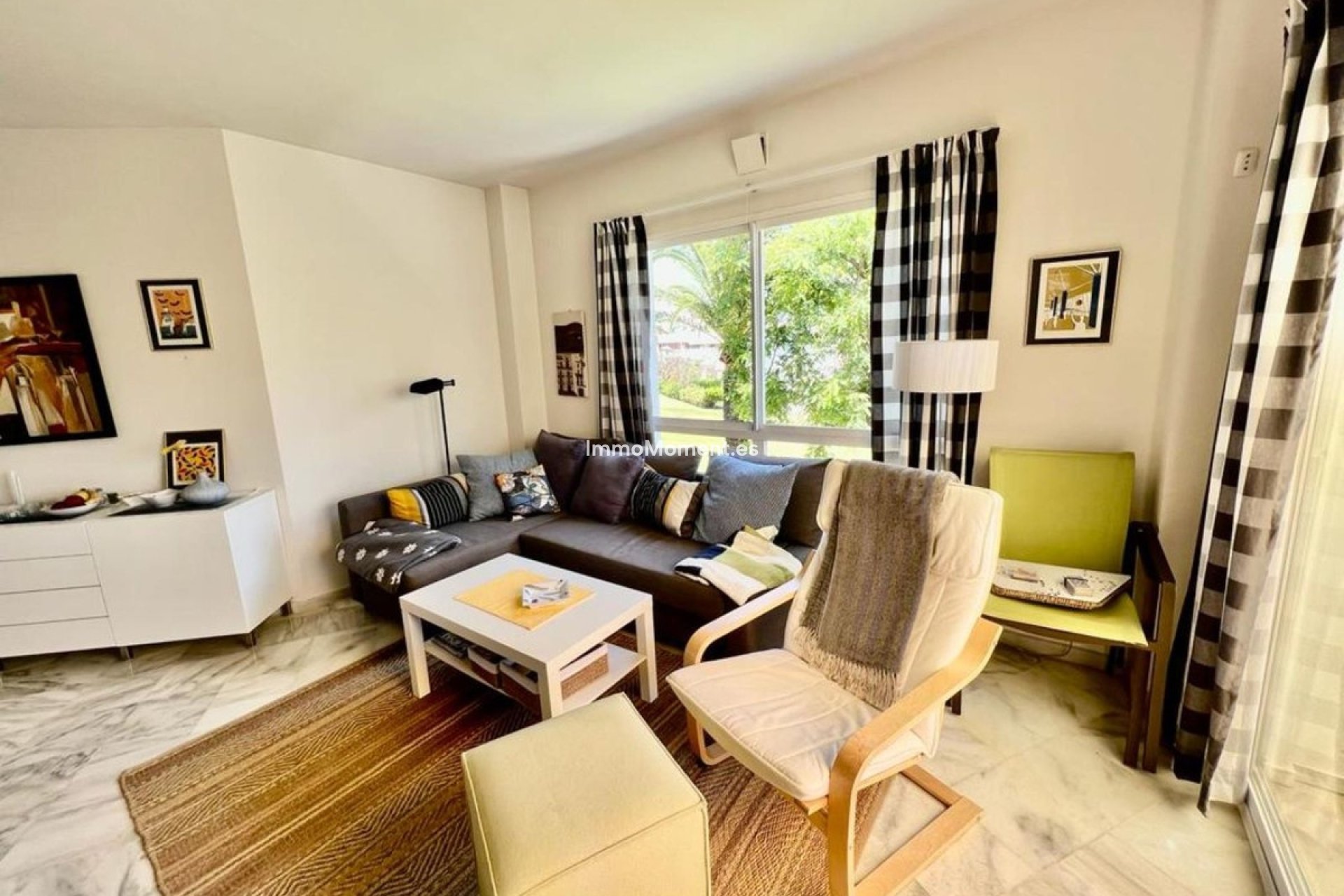 Resale - Apartment - Marbella - Elviria