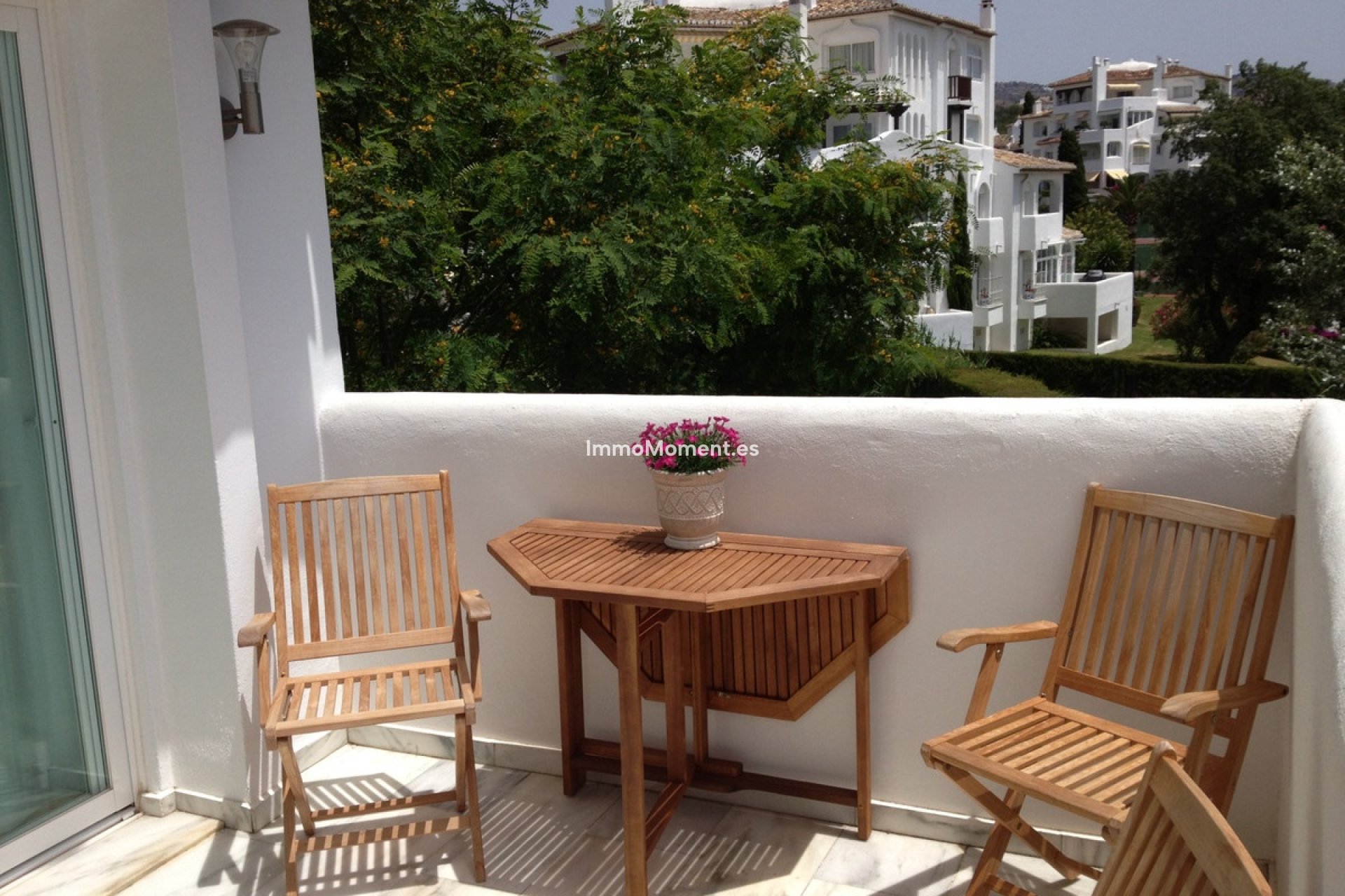 Resale - Apartment - Marbella - Elviria