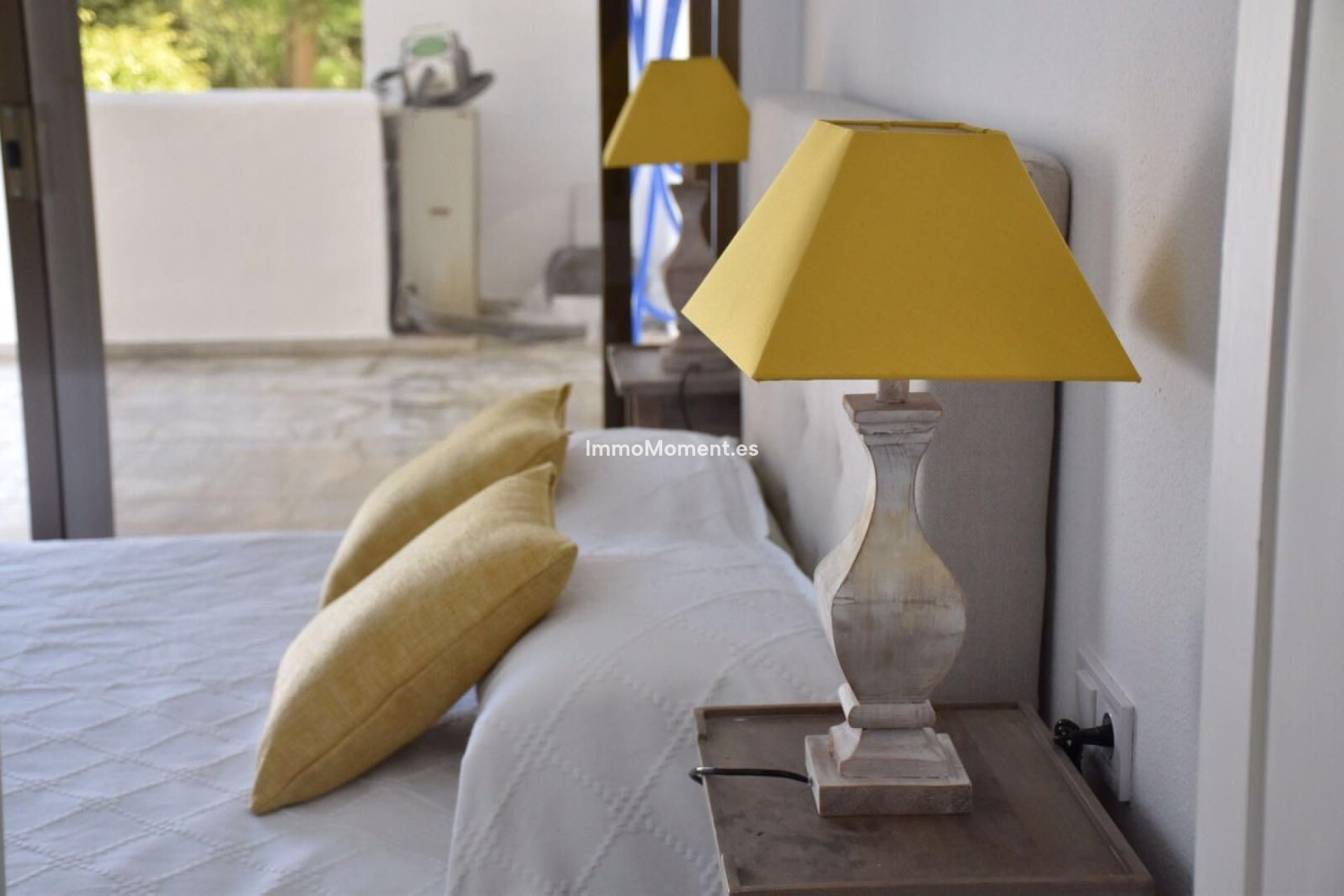 Resale - Apartment - Marbella - Elviria