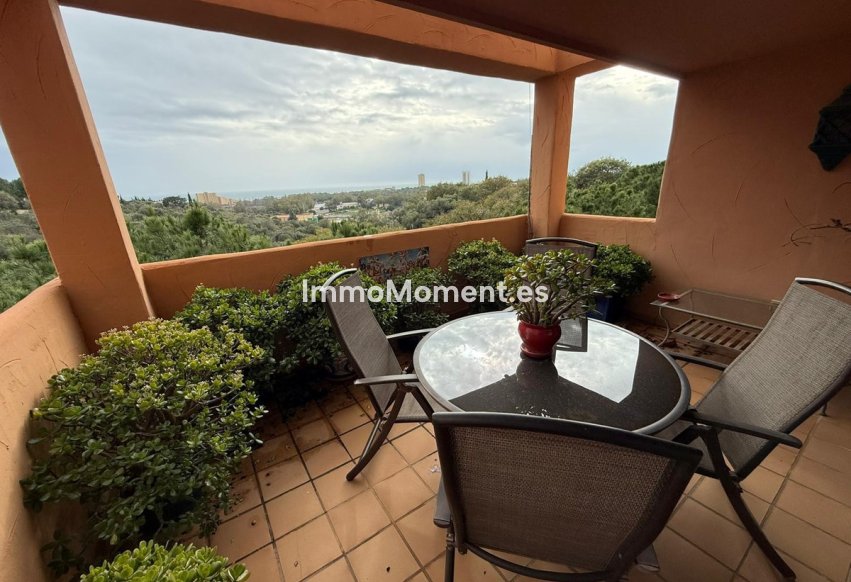 Resale - Apartment - Marbella - Elviria