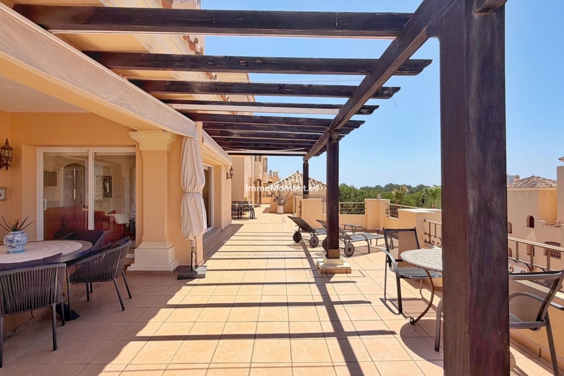 Resale - Apartment - Marbella - Elviria