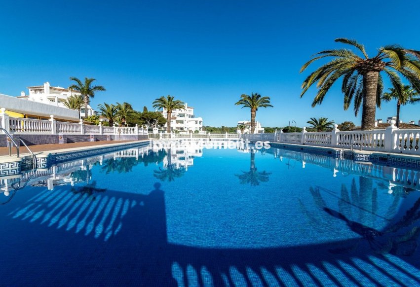 Resale - Apartment - Marbella - Elviria