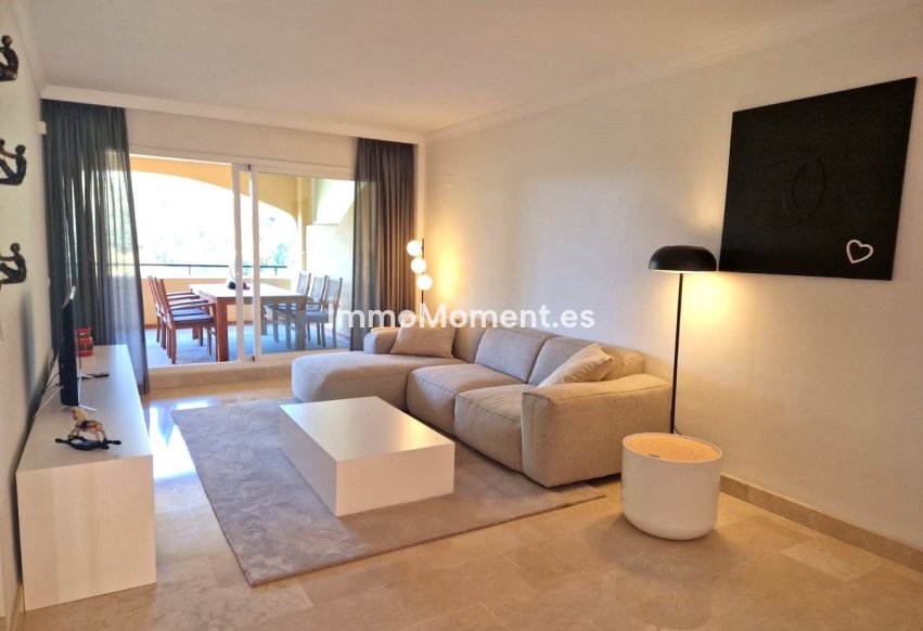 Resale - Apartment - Marbella - Elviria