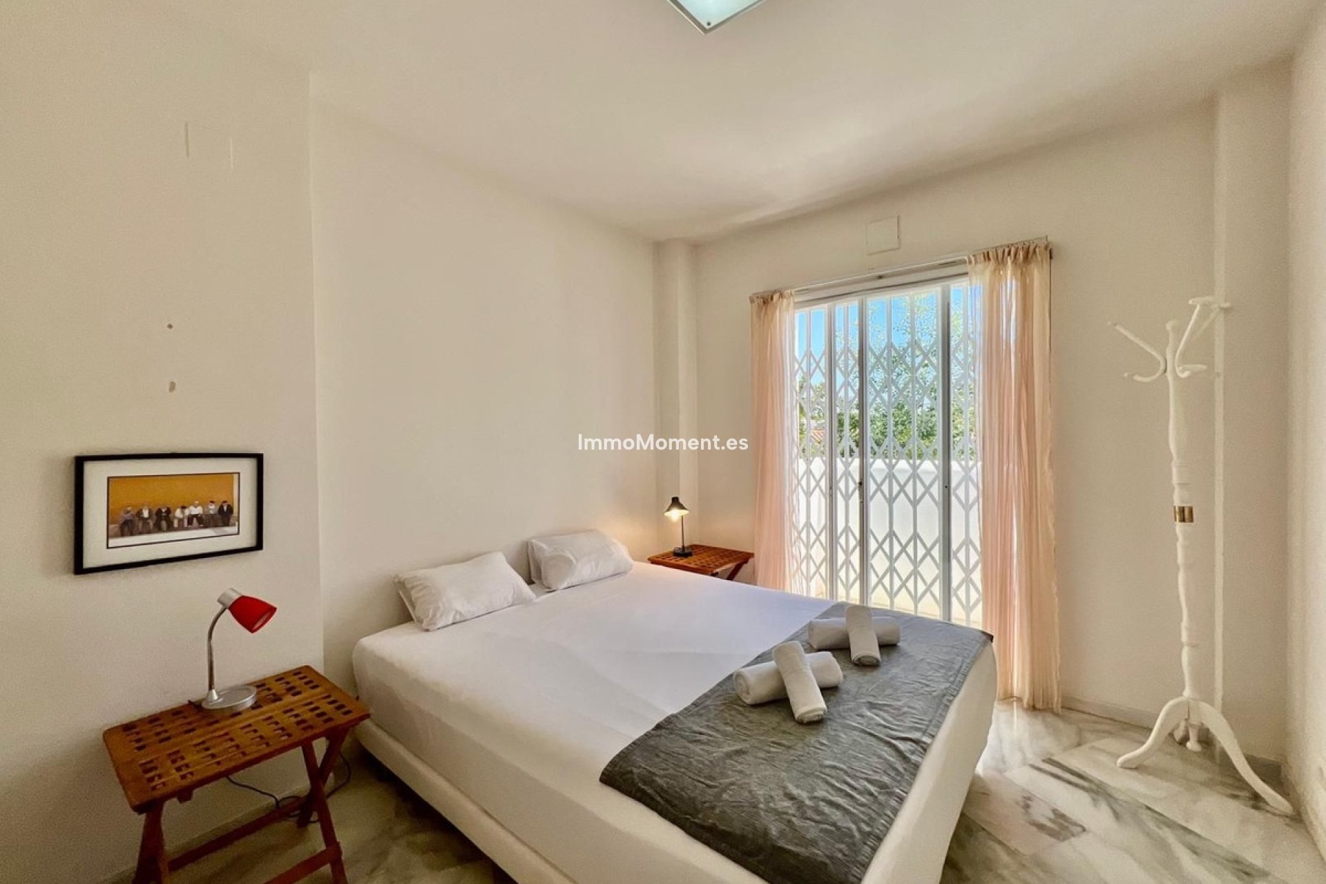 Resale - Apartment - Marbella - Elviria