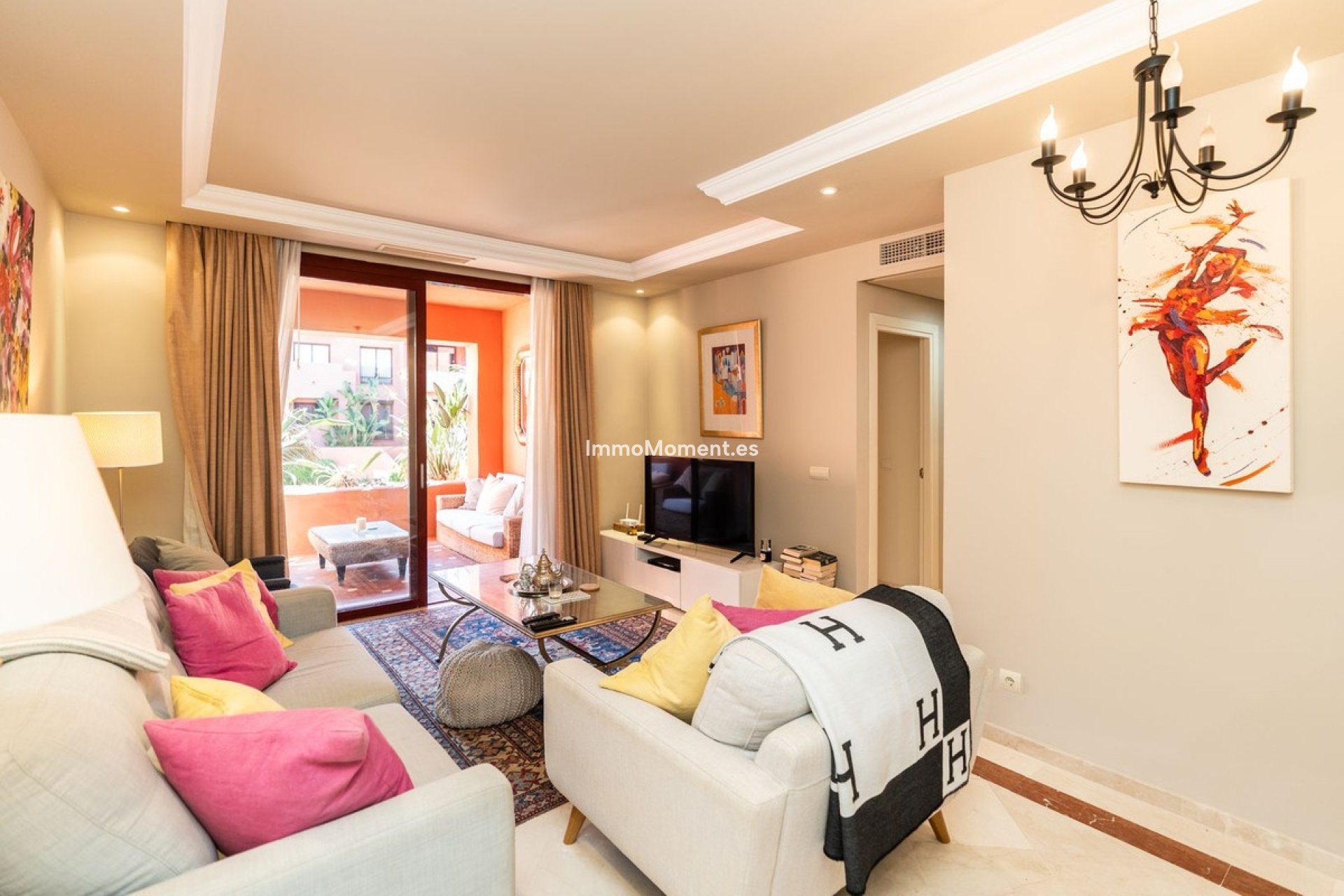Resale - Apartment - Marbella - Elviria