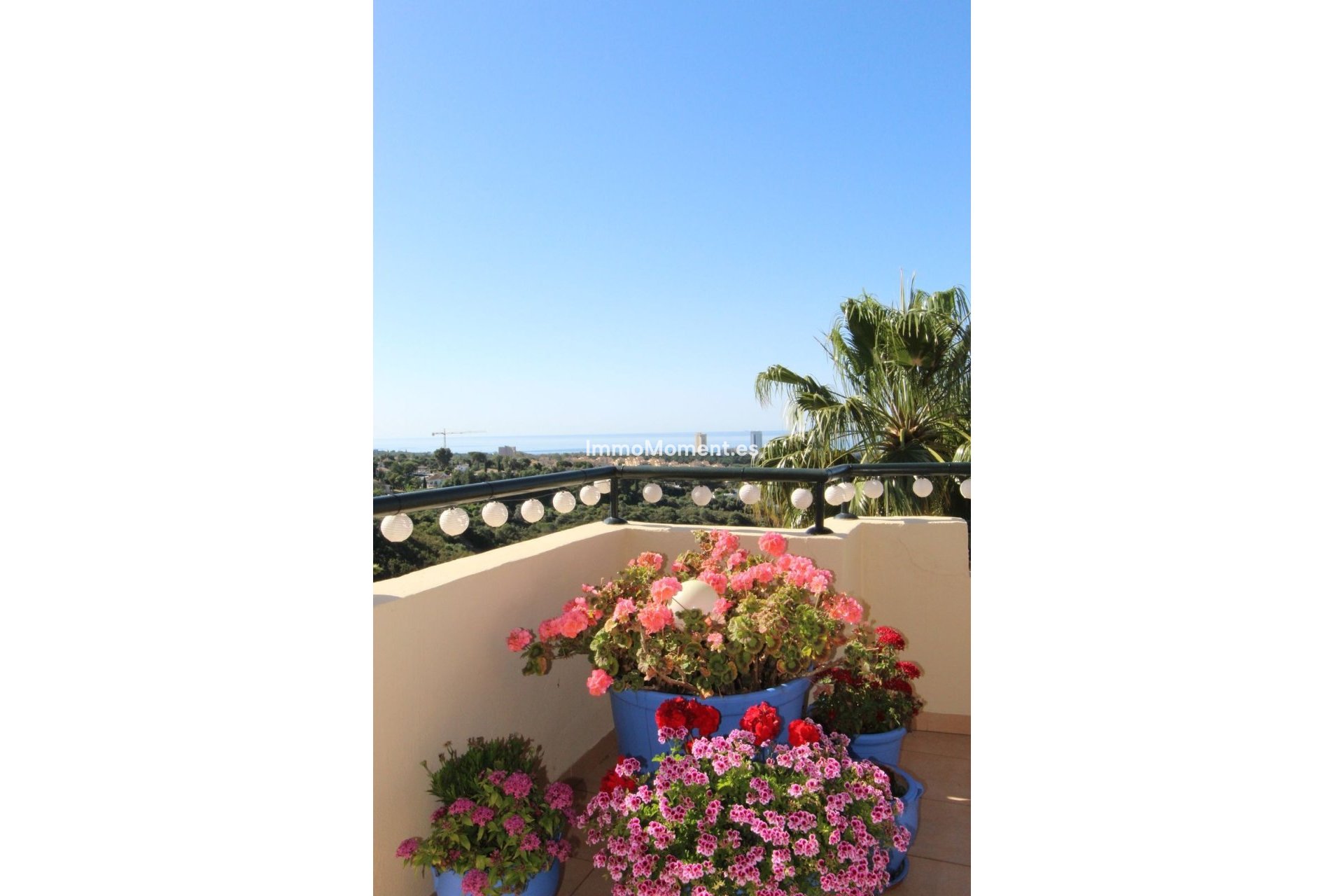 Resale - Apartment - Marbella - Elviria