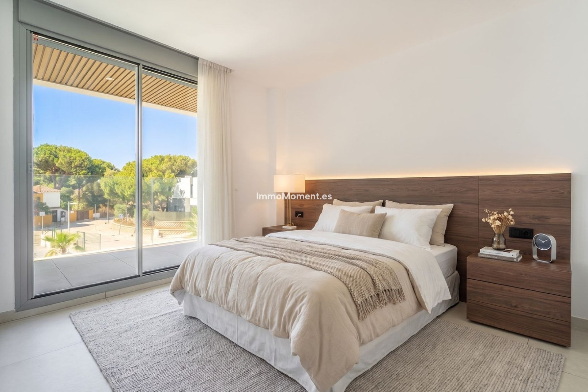 Resale - Apartment - Marbella - Elviria
