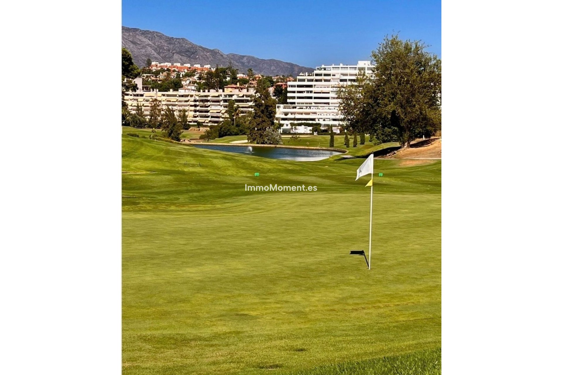 Resale - Apartment - Marbella - Guadalmina Alta