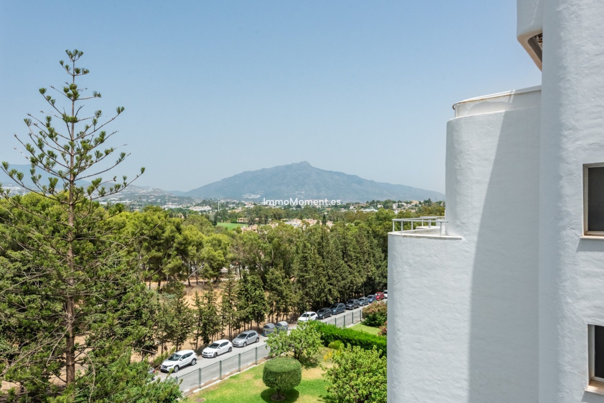 Resale - Apartment - Marbella - Guadalmina Alta