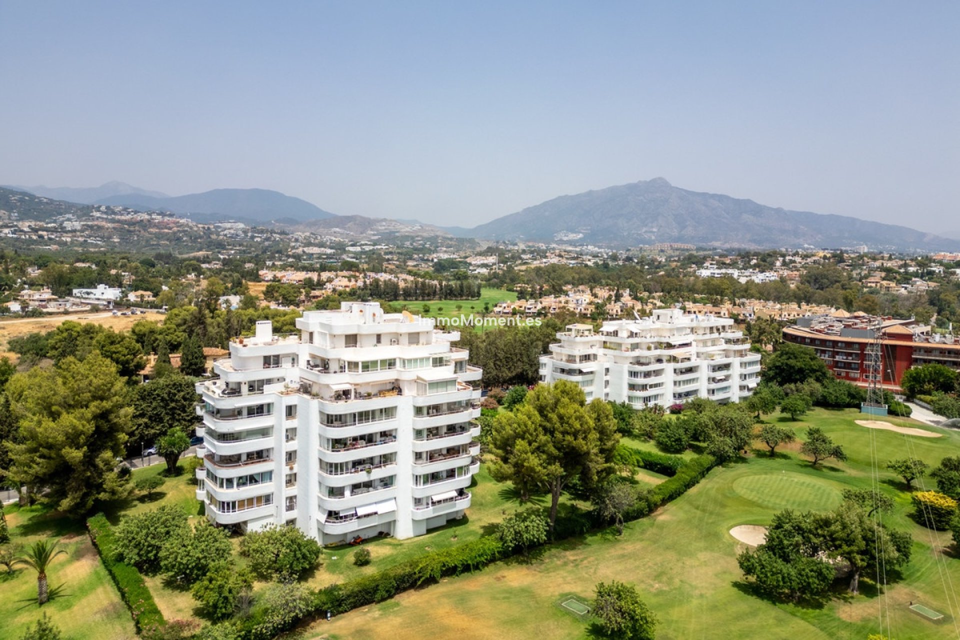 Resale - Apartment - Marbella - Guadalmina Alta