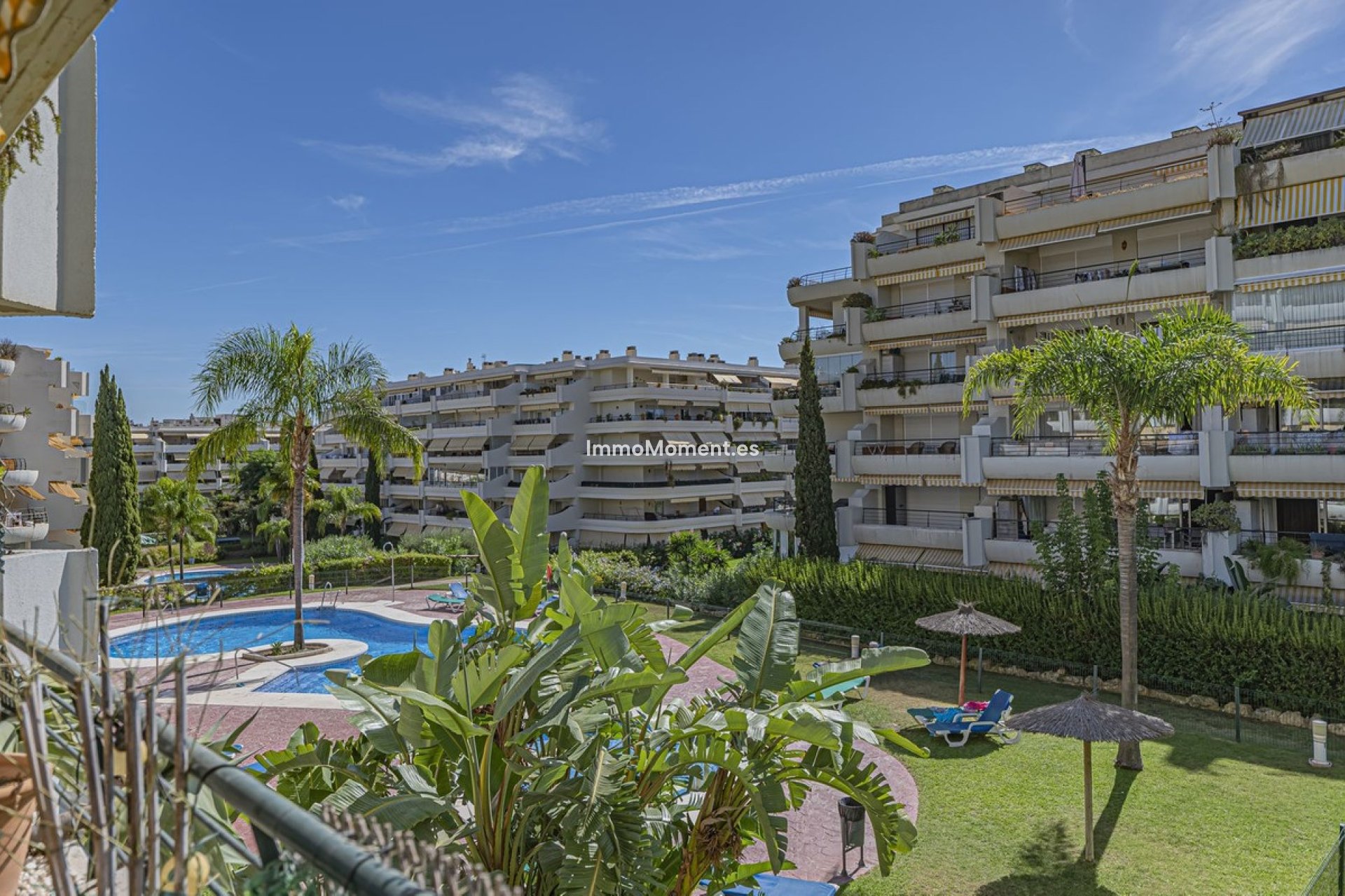 Resale - Apartment - Marbella - Guadalmina Alta