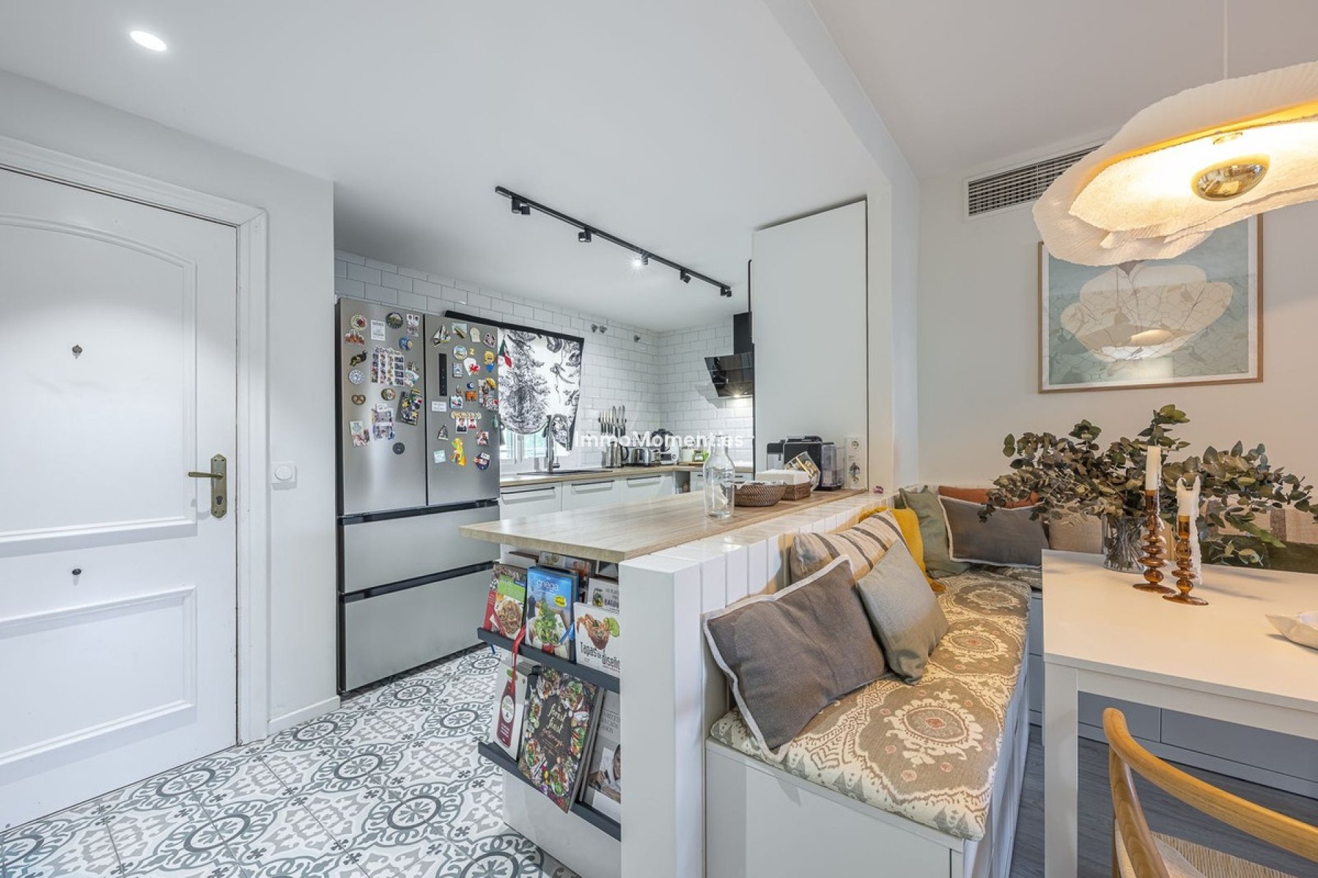 Resale - Apartment - Marbella - Guadalmina Alta