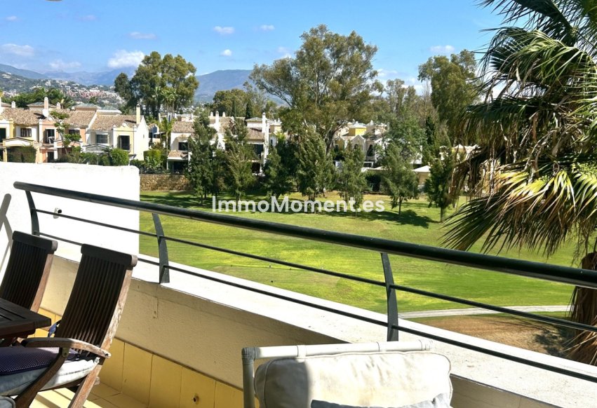 Resale - Apartment - Marbella - Guadalmina Alta