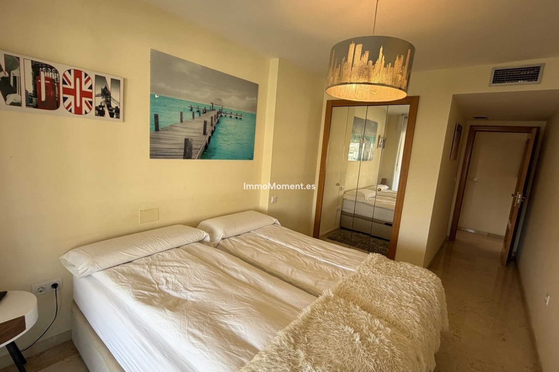 Resale - Apartment - Marbella - Guadalmina Alta