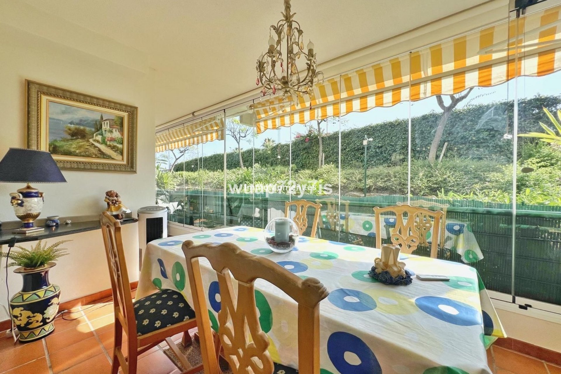 Resale - Apartment - Marbella - Guadalmina Alta