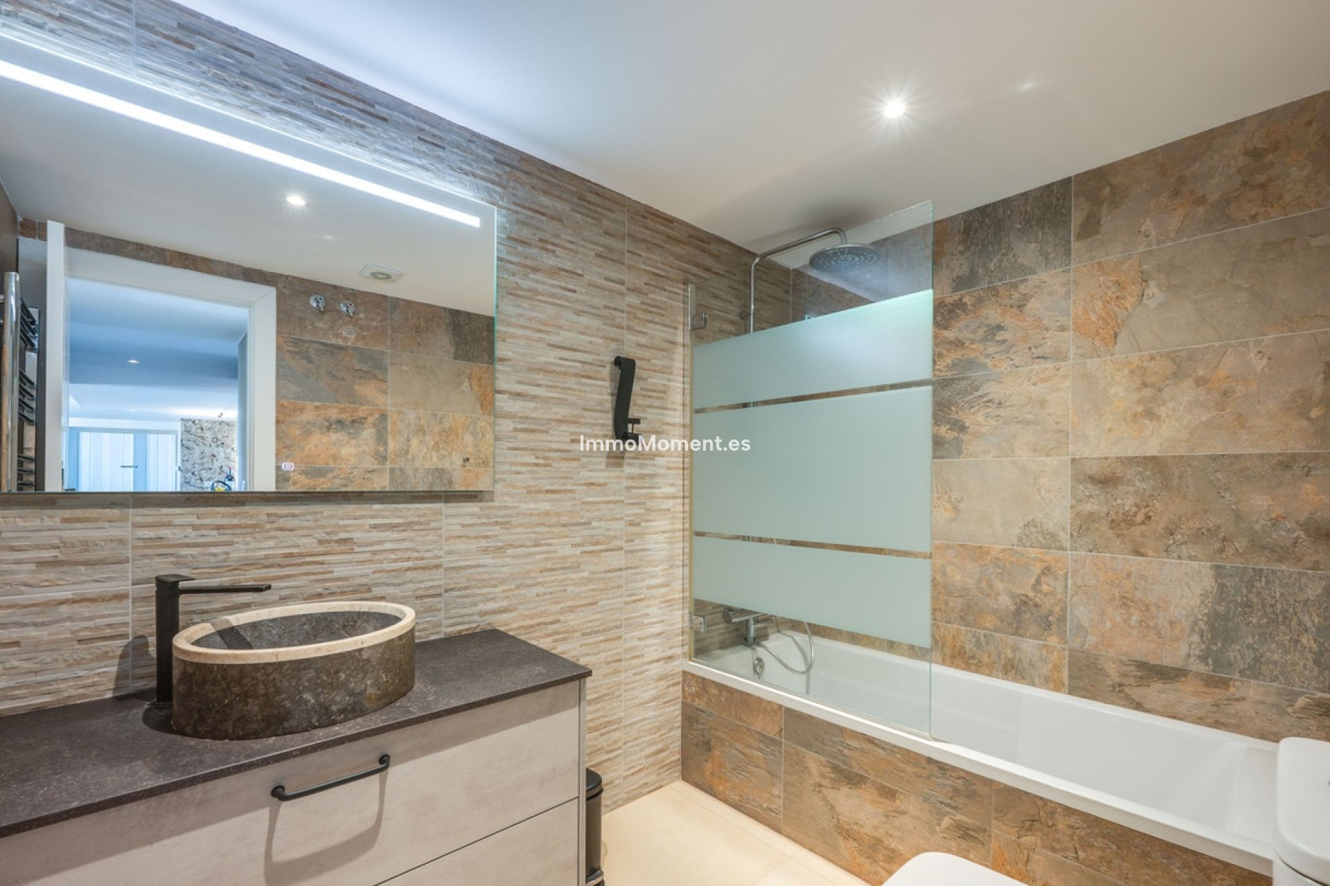 Resale - Apartment - Marbella - Guadalmina Alta