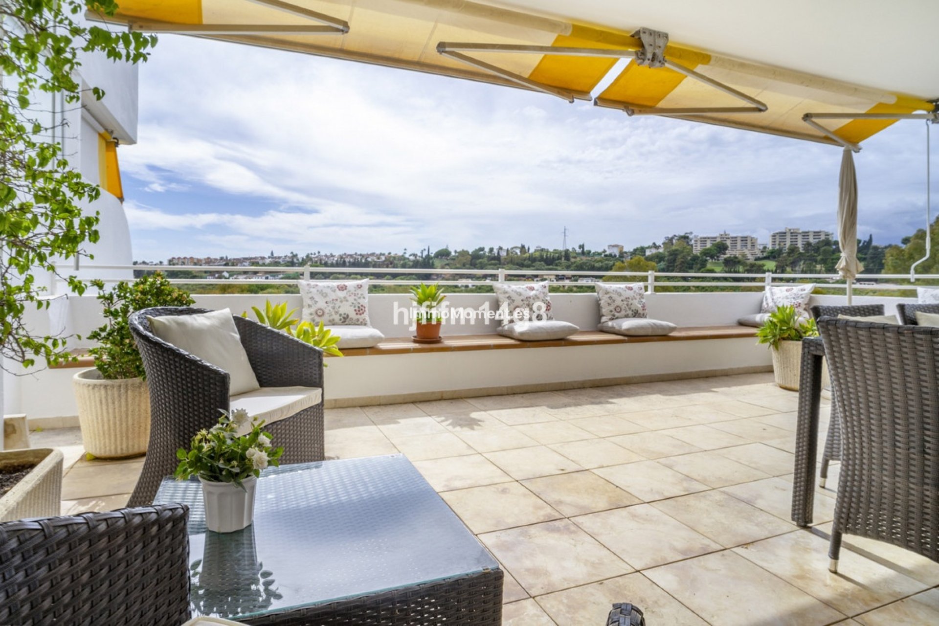 Resale - Apartment - Marbella - Guadalmina Alta