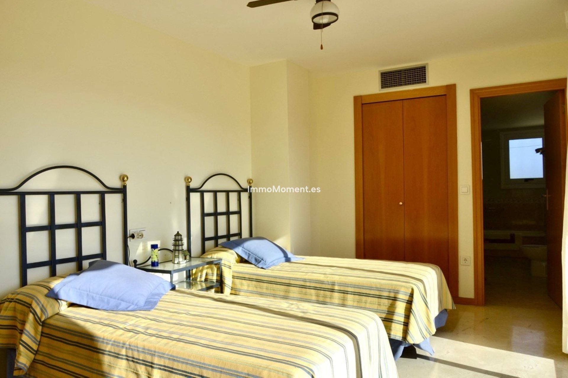 Resale - Apartment - Marbella - Guadalmina Alta