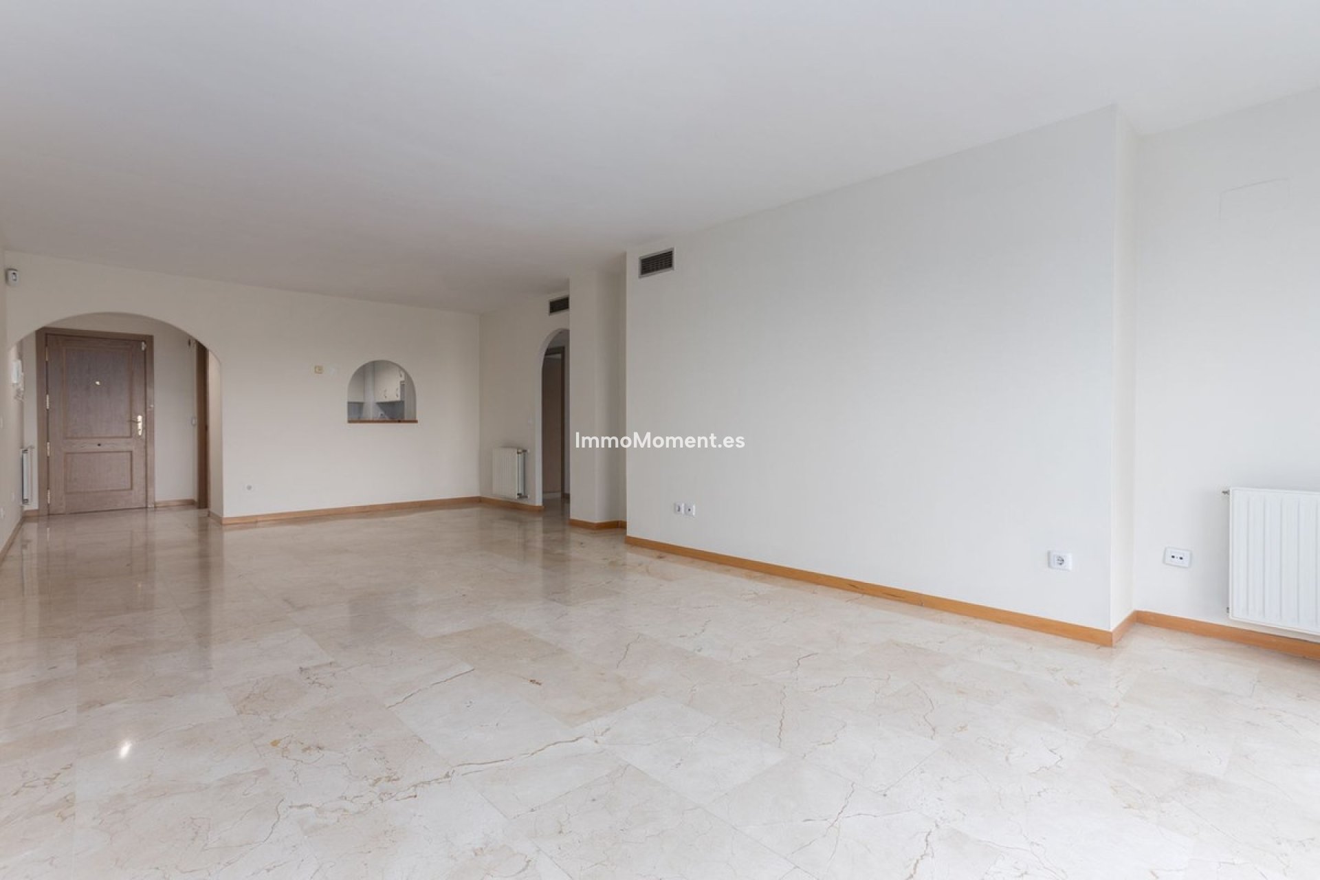 Resale - Apartment - Marbella - Guadalmina Alta