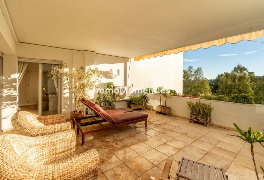 Resale - Apartment - Marbella - Guadalmina Alta