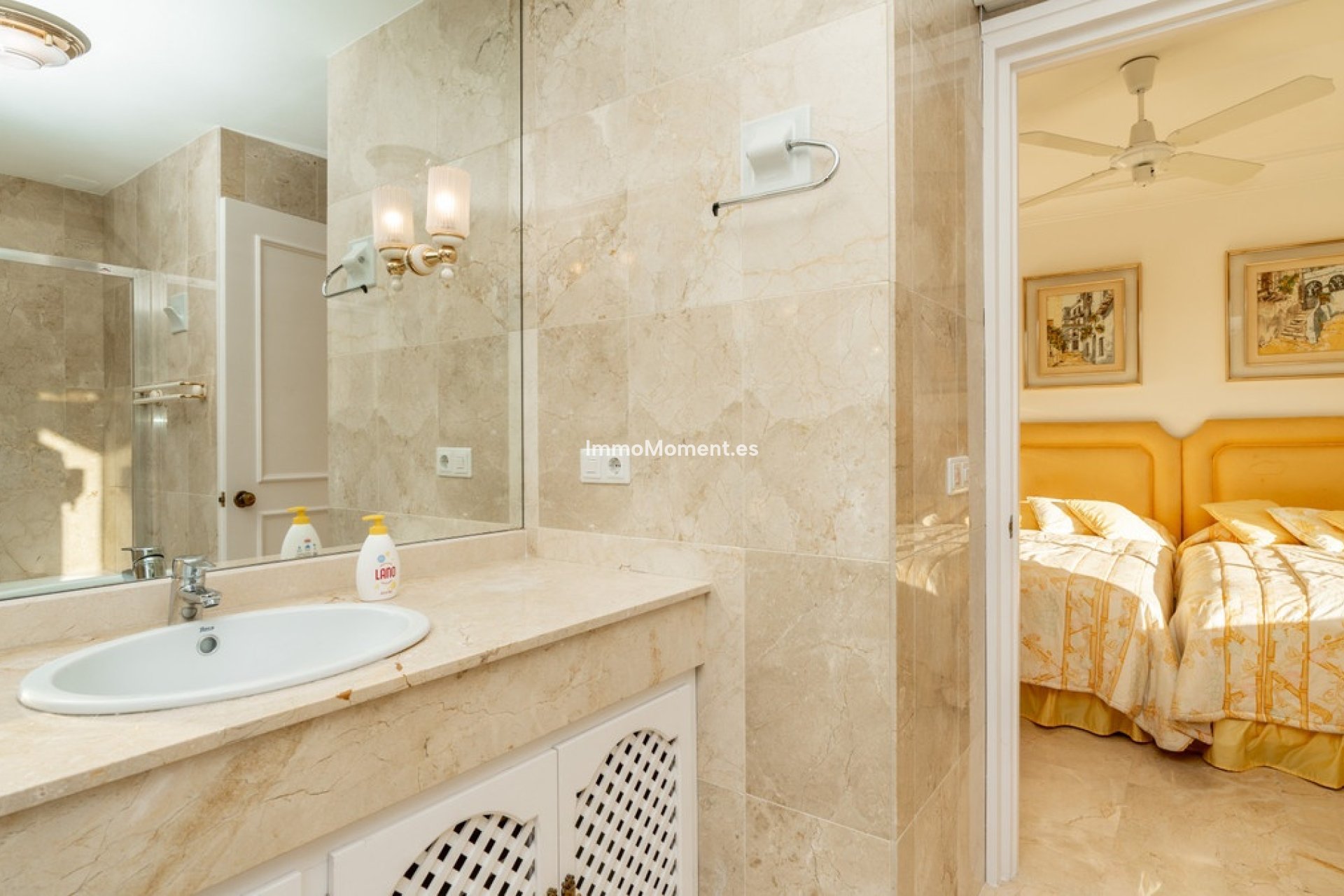 Resale - Apartment - Marbella - Guadalmina Alta