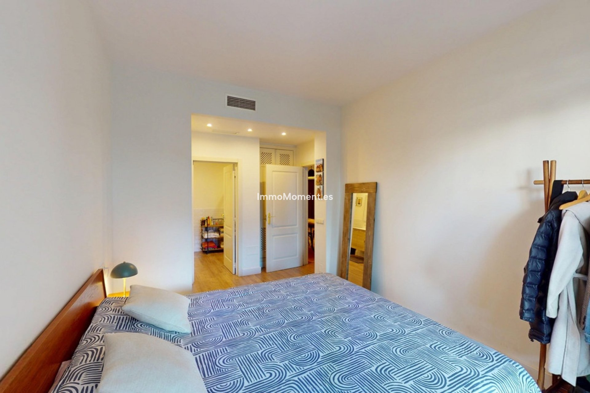 Resale - Apartment - Marbella - Guadalmina Alta