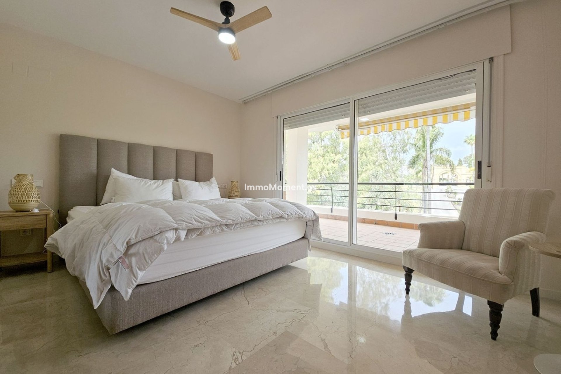 Resale - Apartment - Marbella - Guadalmina Alta