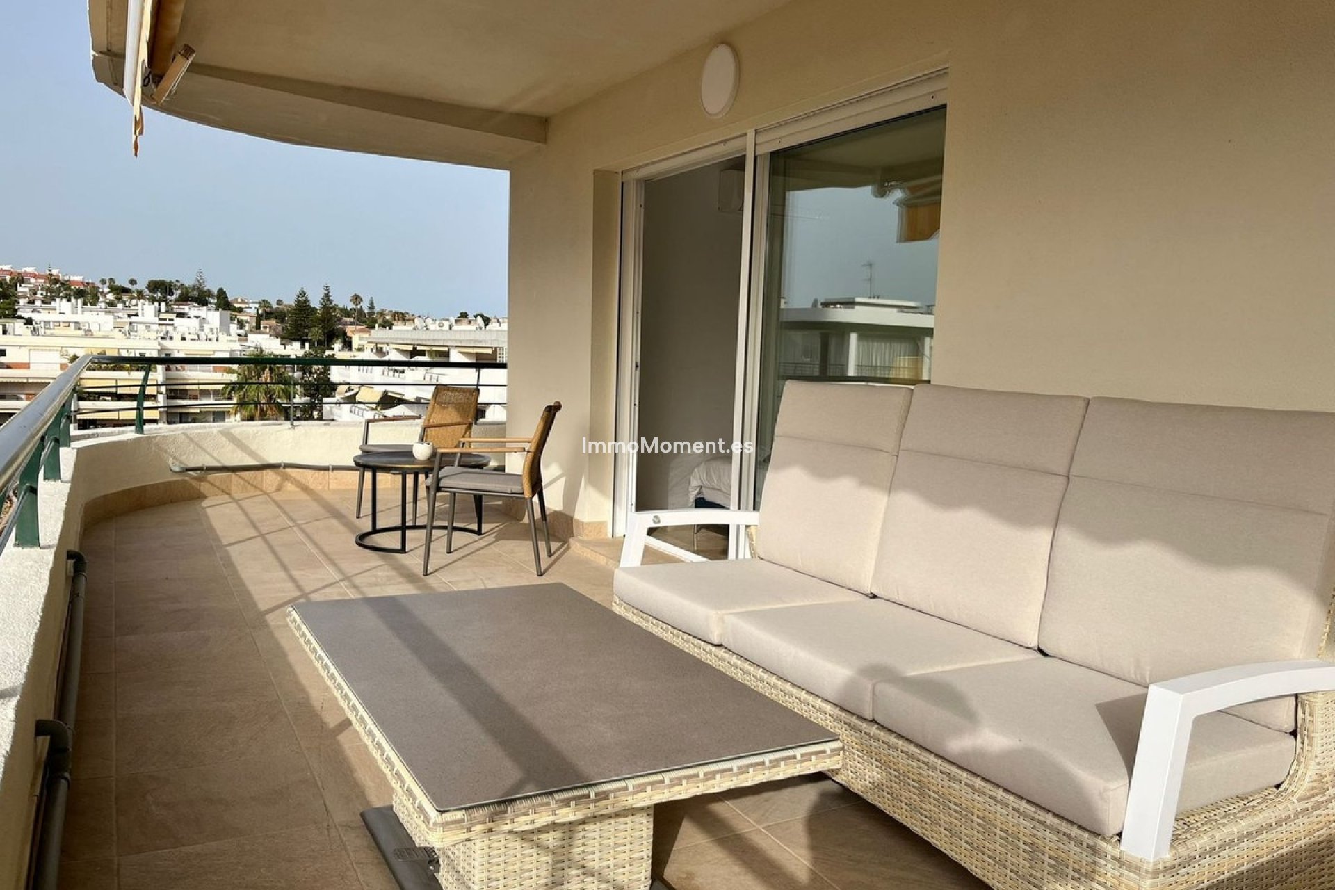 Resale - Apartment - Marbella - Guadalmina Alta