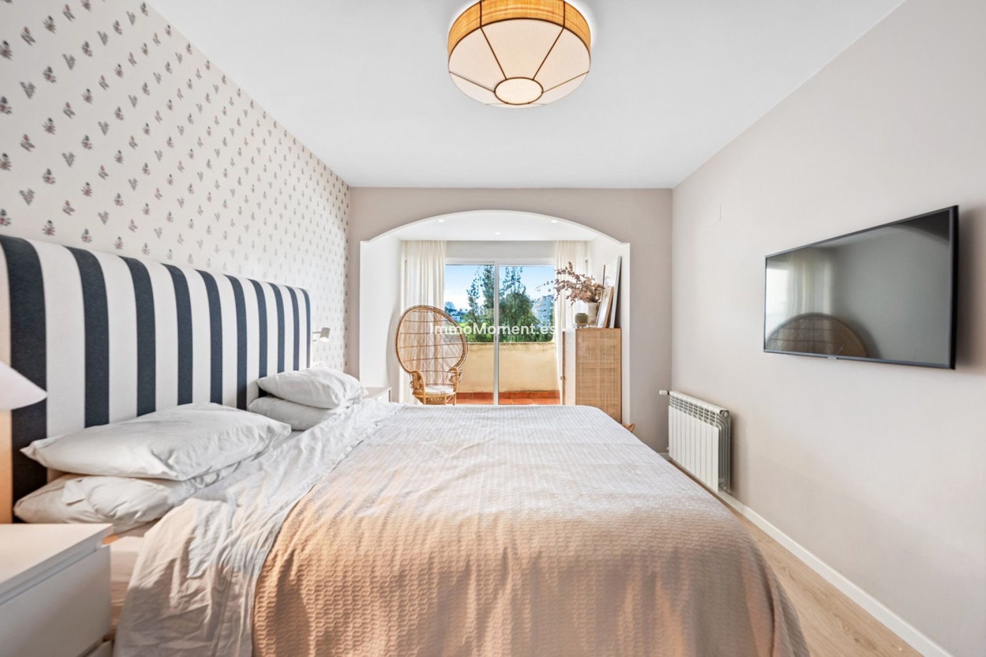 Resale - Apartment - Marbella - Guadalmina Alta